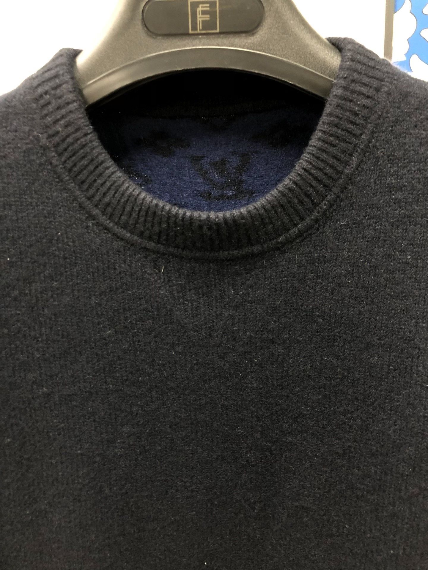 Louis Vuitton Louis Vuitton Monogram Cashmere Sweater US M Size US M / EU 48-50 / 2 - 2 Thumbnail
