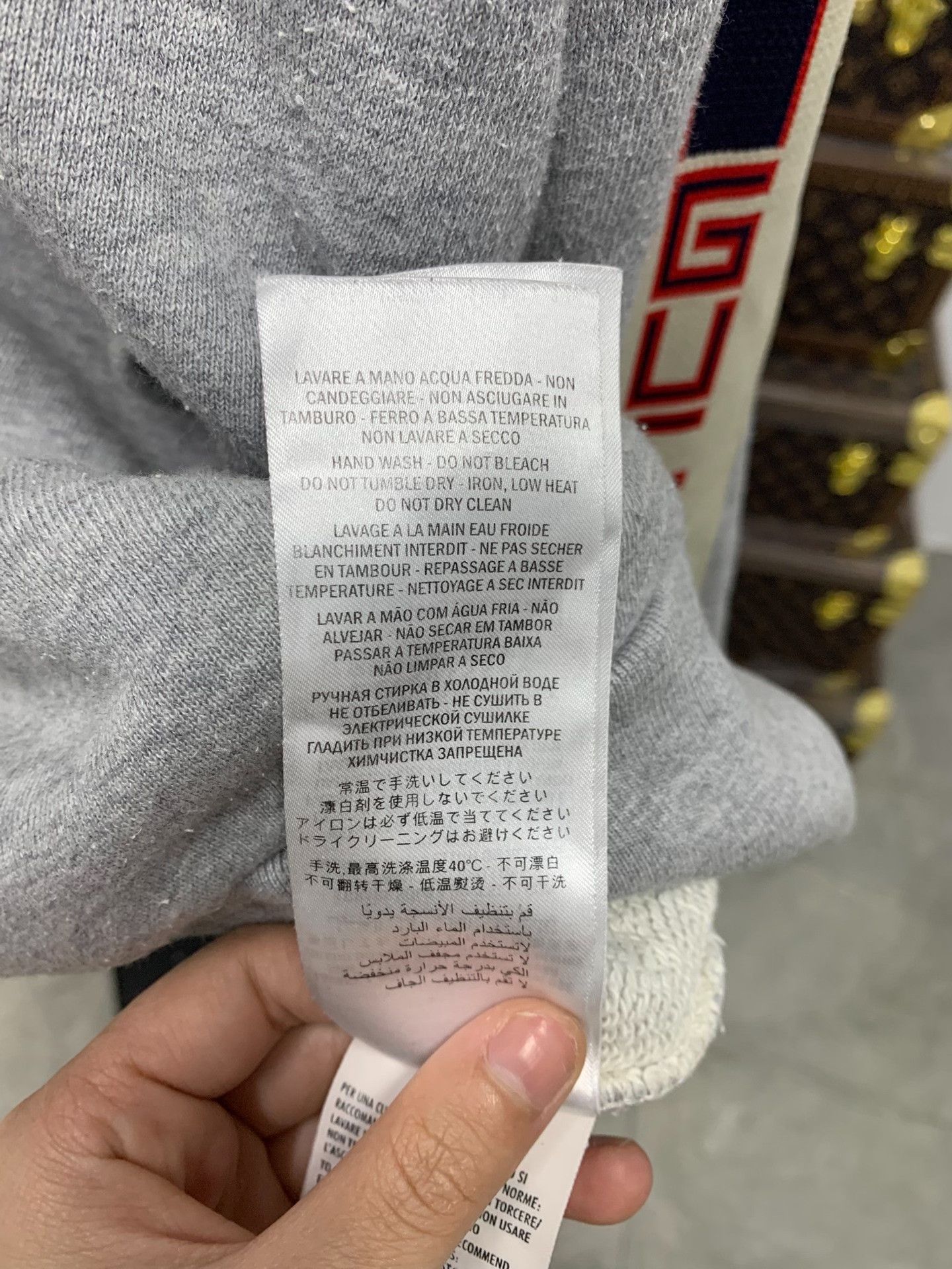 Gucci Gucci Logo Tape Zip Hoodie Size L Size US L / EU 52-54 / 3 - 7 Thumbnail