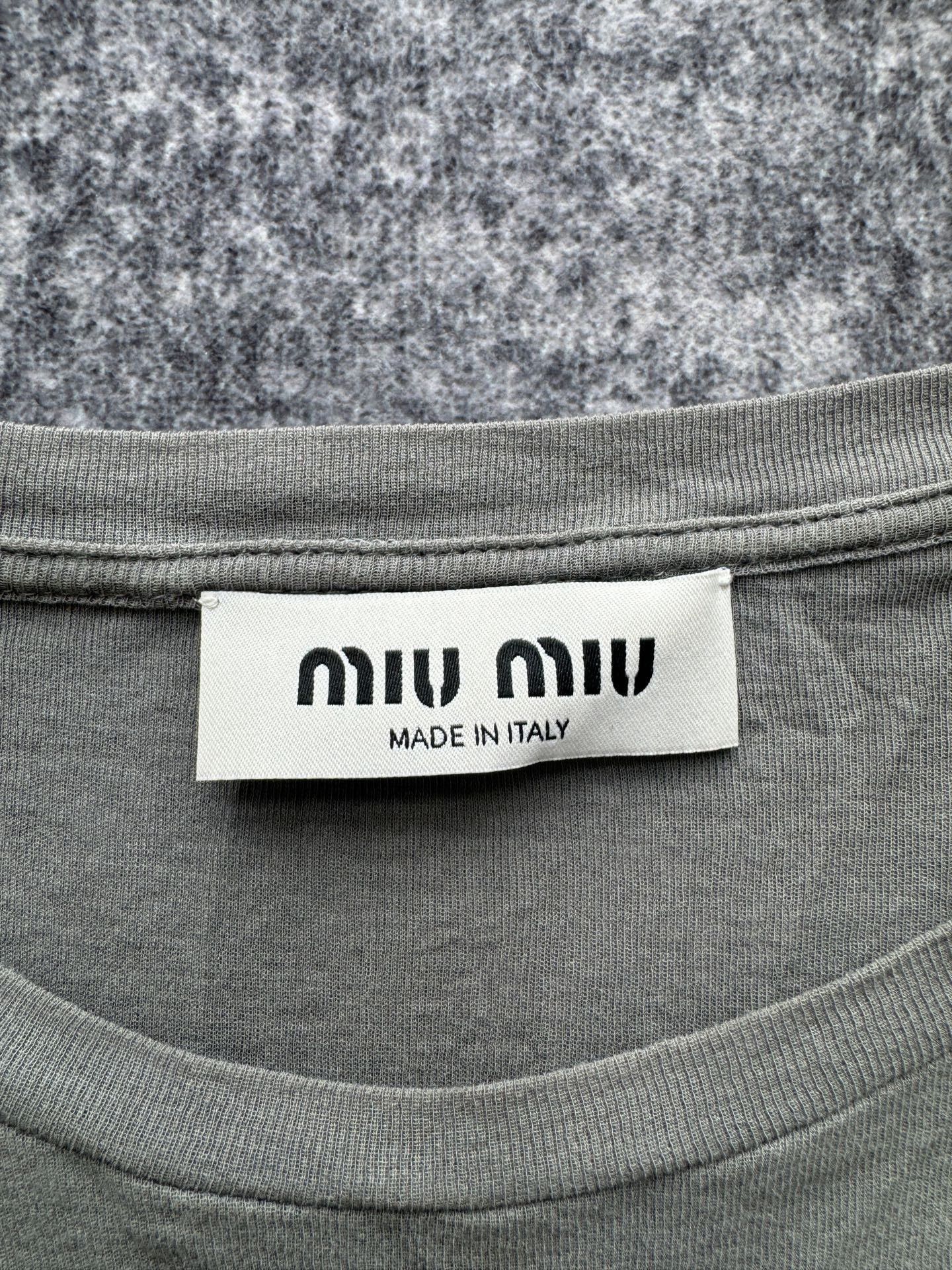 Miu Miu Miu Miu Gray T-Shirt S Women Size S / US 4 / IT 40 - 3 Thumbnail