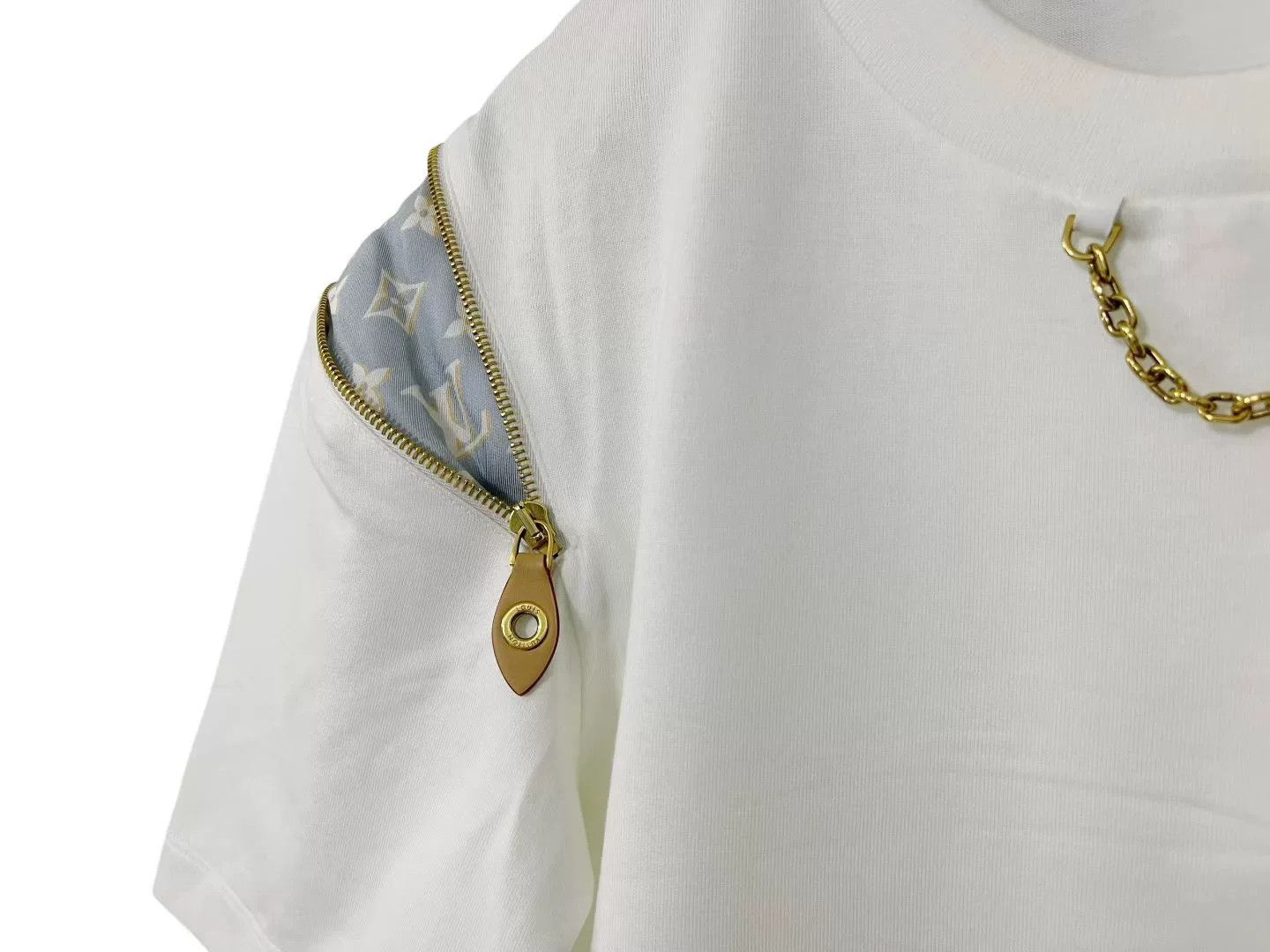 Louis Vuitton Louis Vuitton T-Shirt S Women Size S / US 4 / IT 40 - 2 Thumbnail
