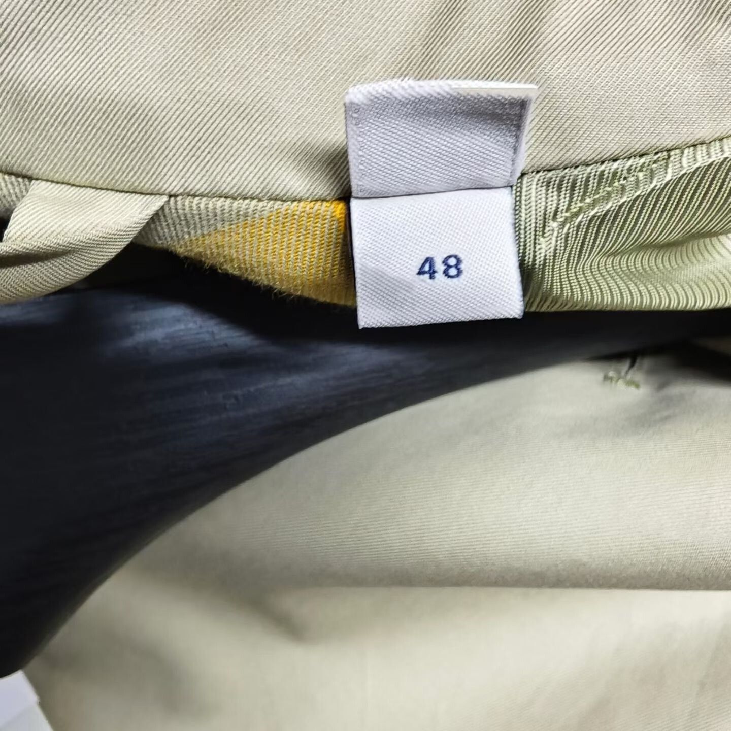 Burberry Burberry Beige Light Jacket l Men Size US L / EU 52-54 / 3 - 4 Thumbnail