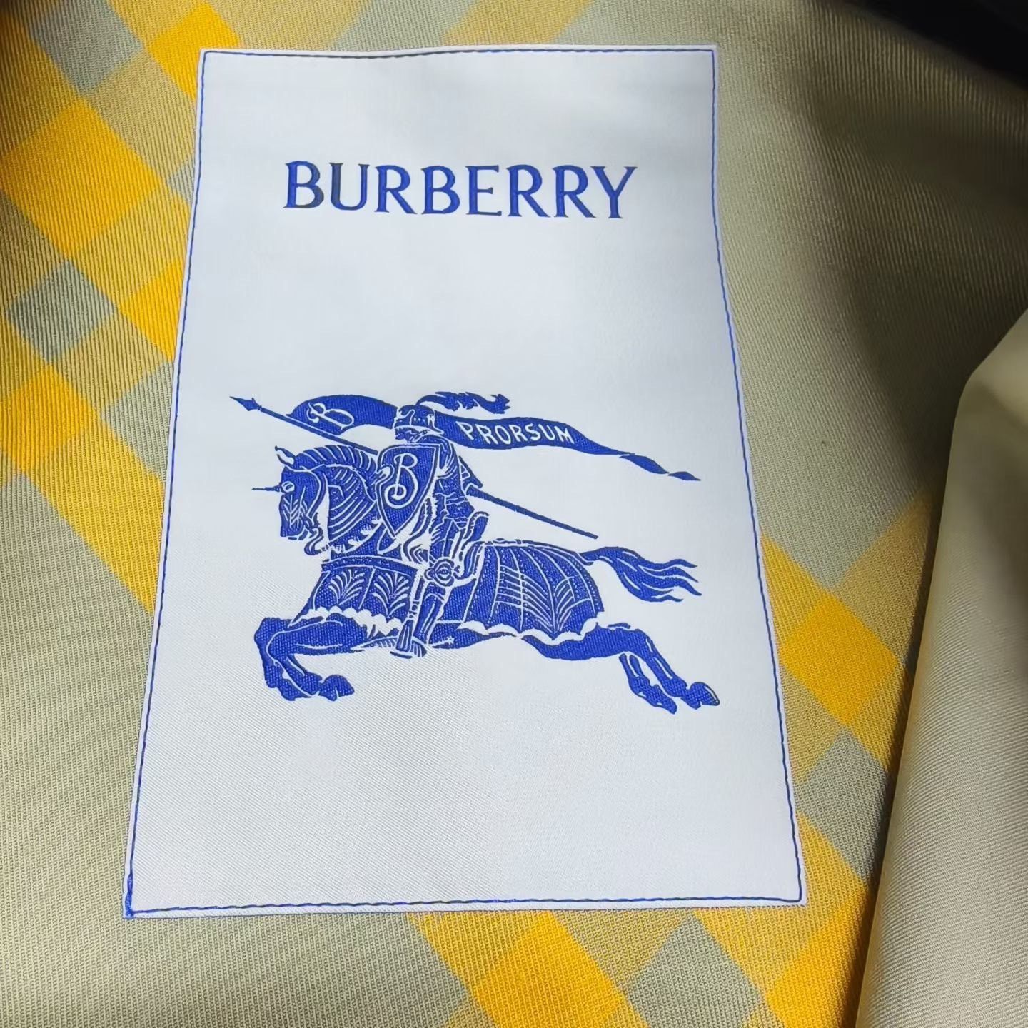Burberry Burberry Beige Light Jacket l Men Size US L / EU 52-54 / 3 - 3 Thumbnail