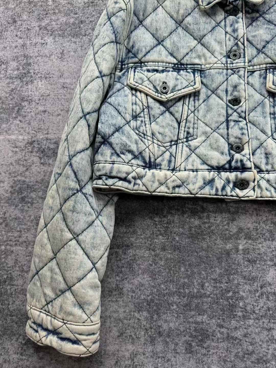 Miu Miu Miu Miu Denim Cotton Down Jacket S Women Size S / US 4 / IT 40 - 4 Thumbnail