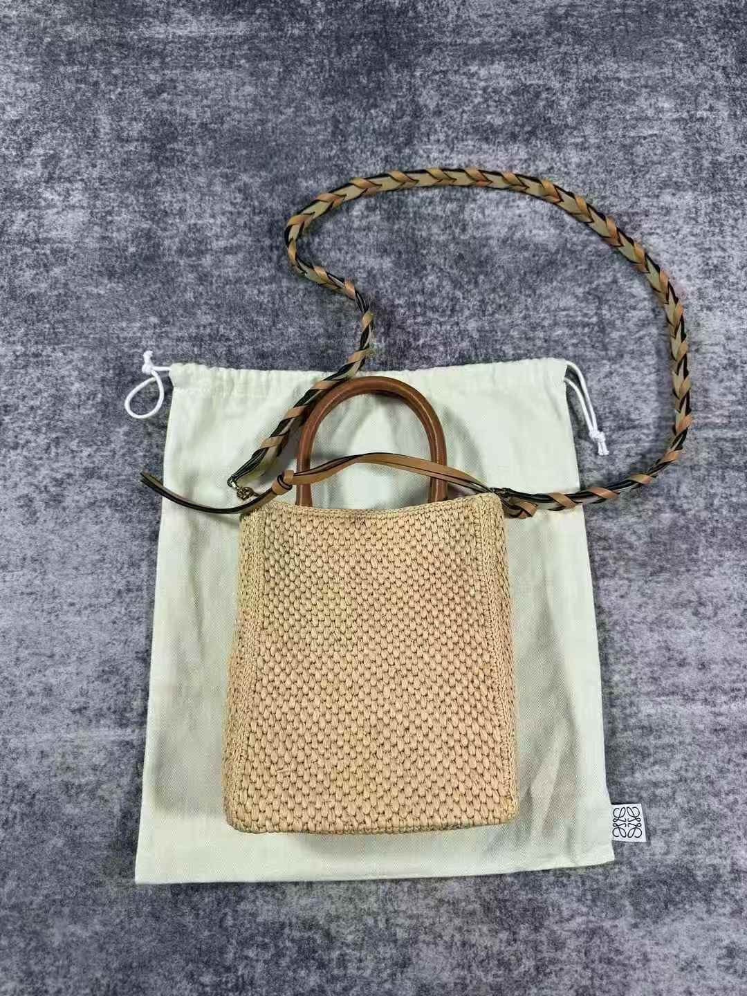 Loewe Loewe Shoulder Bag OS Women Size ONE SIZE - 4 Thumbnail