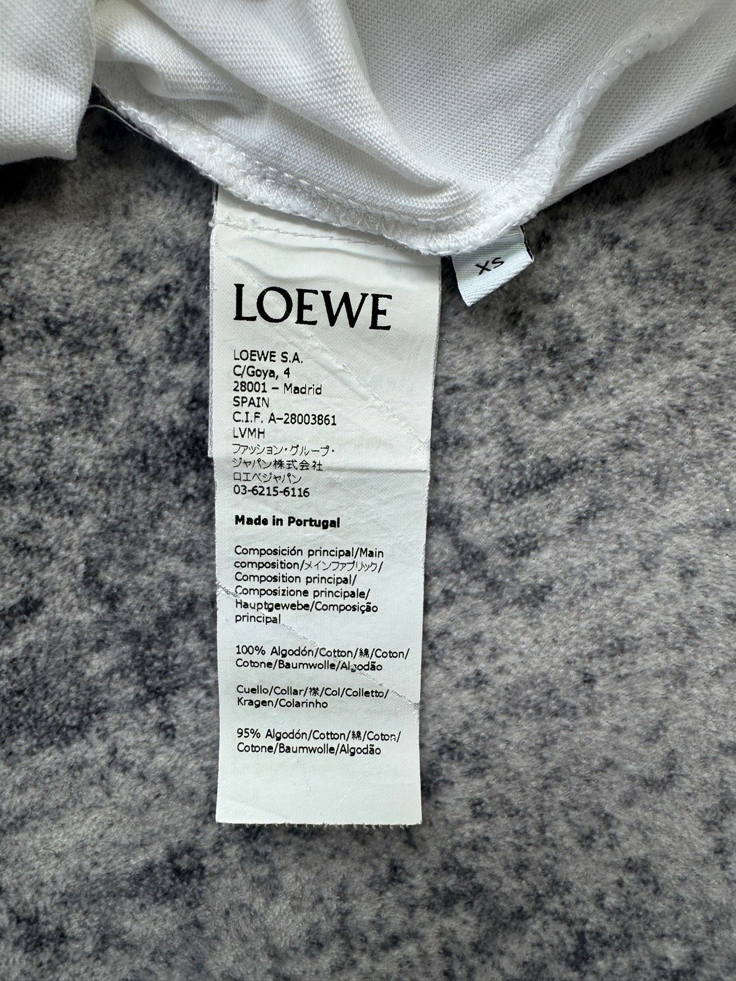 Loewe Loewe Retro Embroidered White T-Shirt XS Women Size XS / US 0-2 / IT 36-38 - 6 Thumbnail