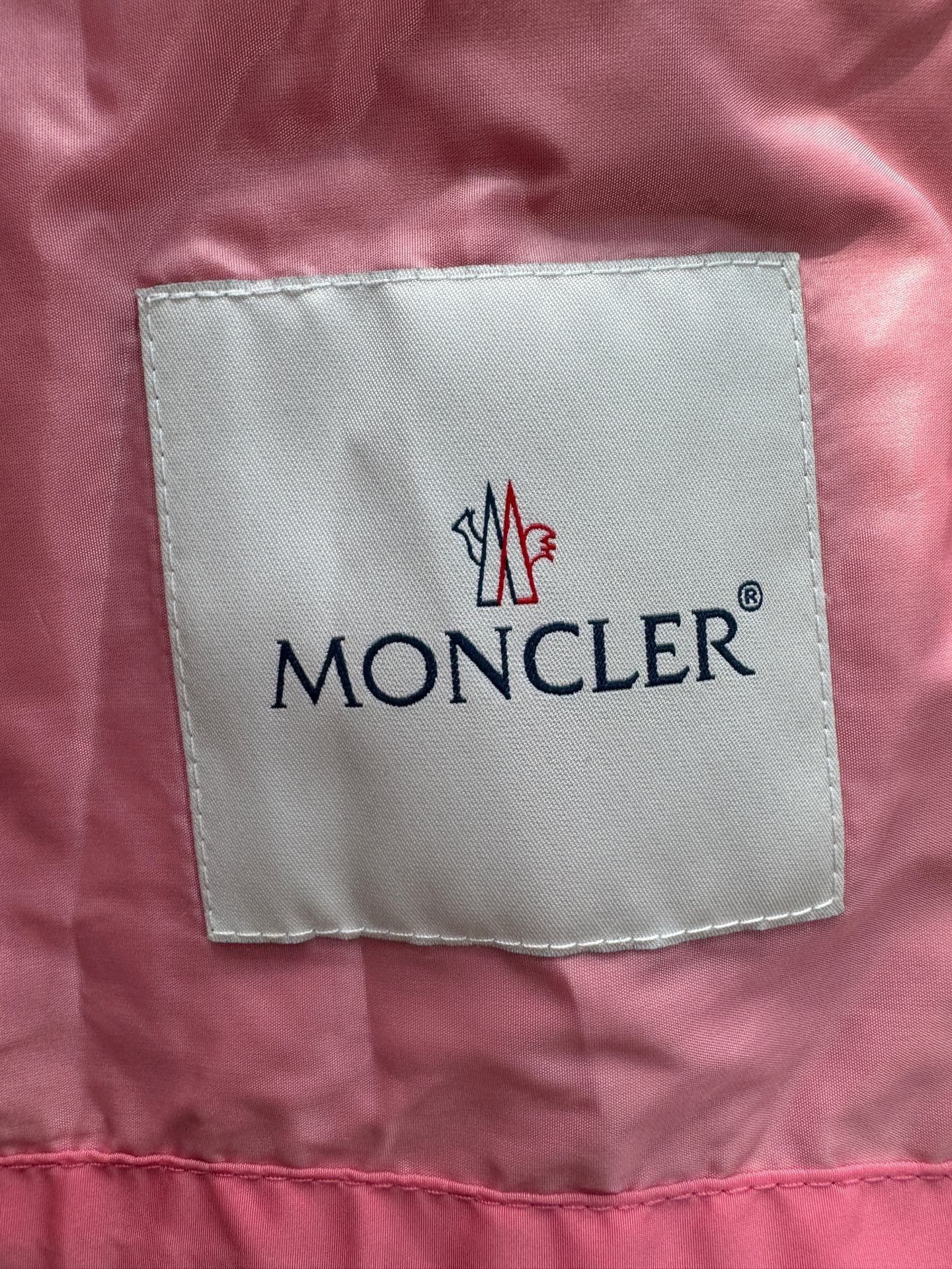 Moncler Moncler Pink Raincoat s Men Size US S / EU 44-46 / 1 - 3 Thumbnail