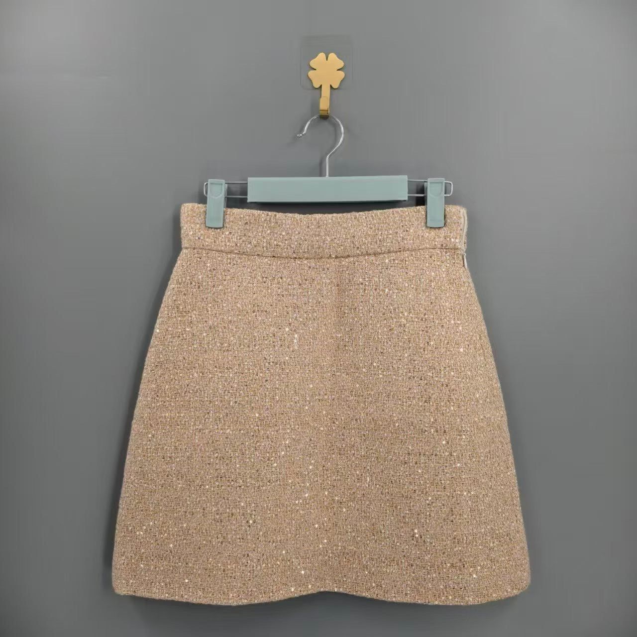 Miu Miu Miu Miu Pink Skirt 24 Women Size 24" / US 00 / IT 34 - 2 Thumbnail