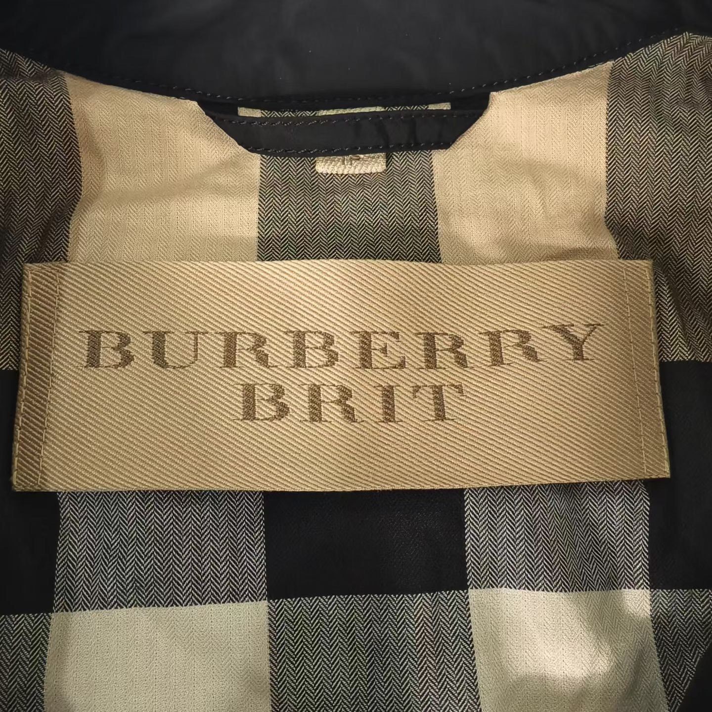 Burberry Burberry Nylon Light Jacket xs Men Size US XS / EU 42 / 0 - 3 Thumbnail