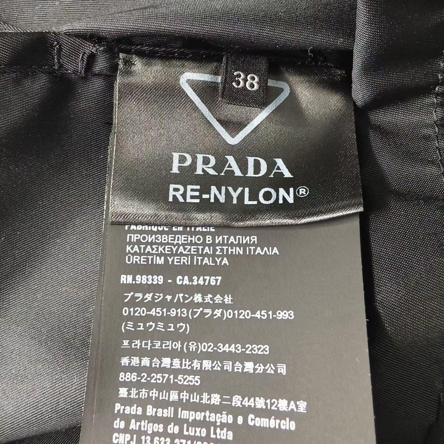 Prada Prada Cropped Black Jacket XS Women Size XS / US 0-2 / IT 36-38 - 4 Thumbnail