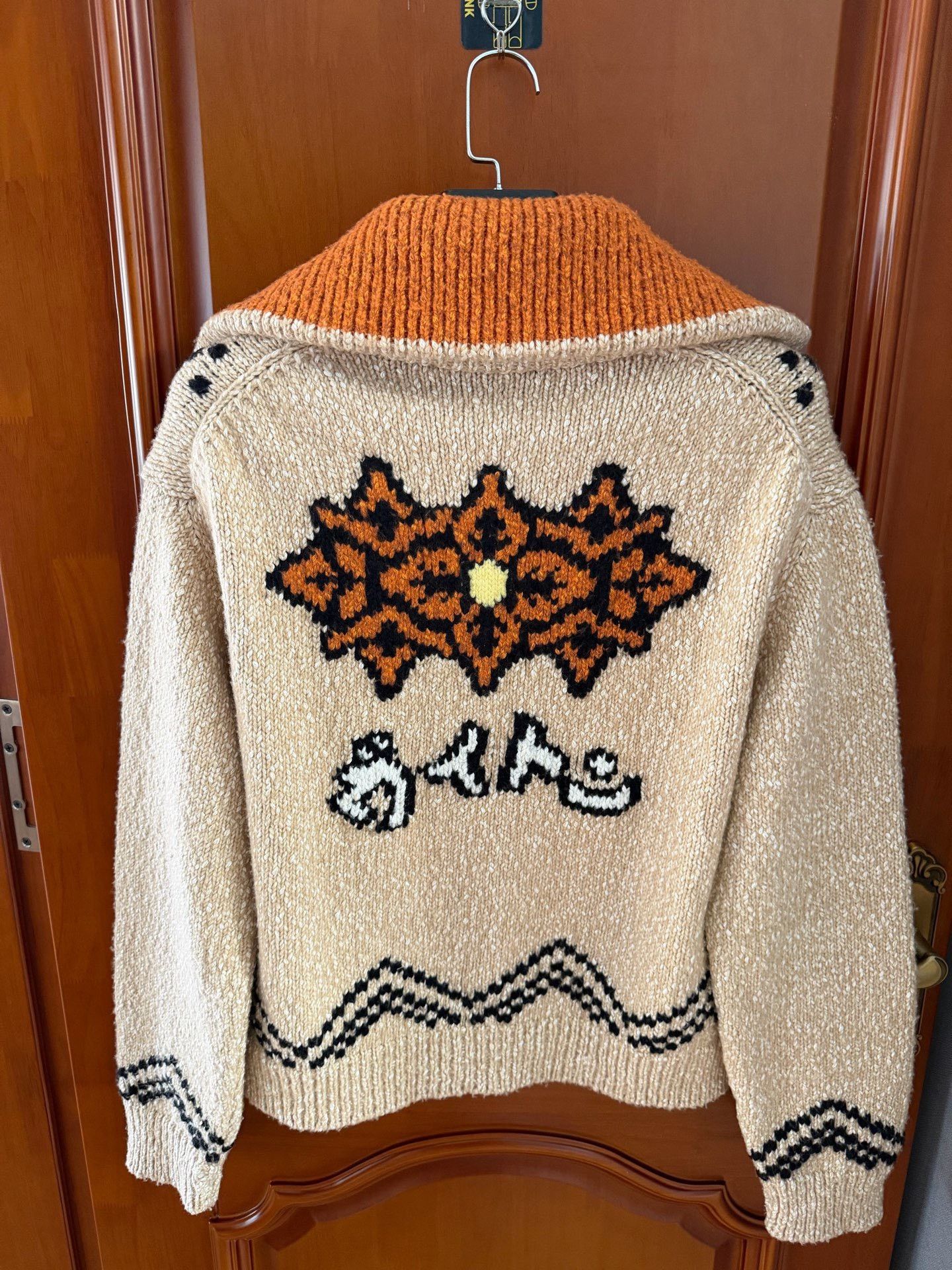 Louis Vuitton Louis Vuitton Sweater M Women Size M / US 6-8 / IT 42-44 - 2 Thumbnail