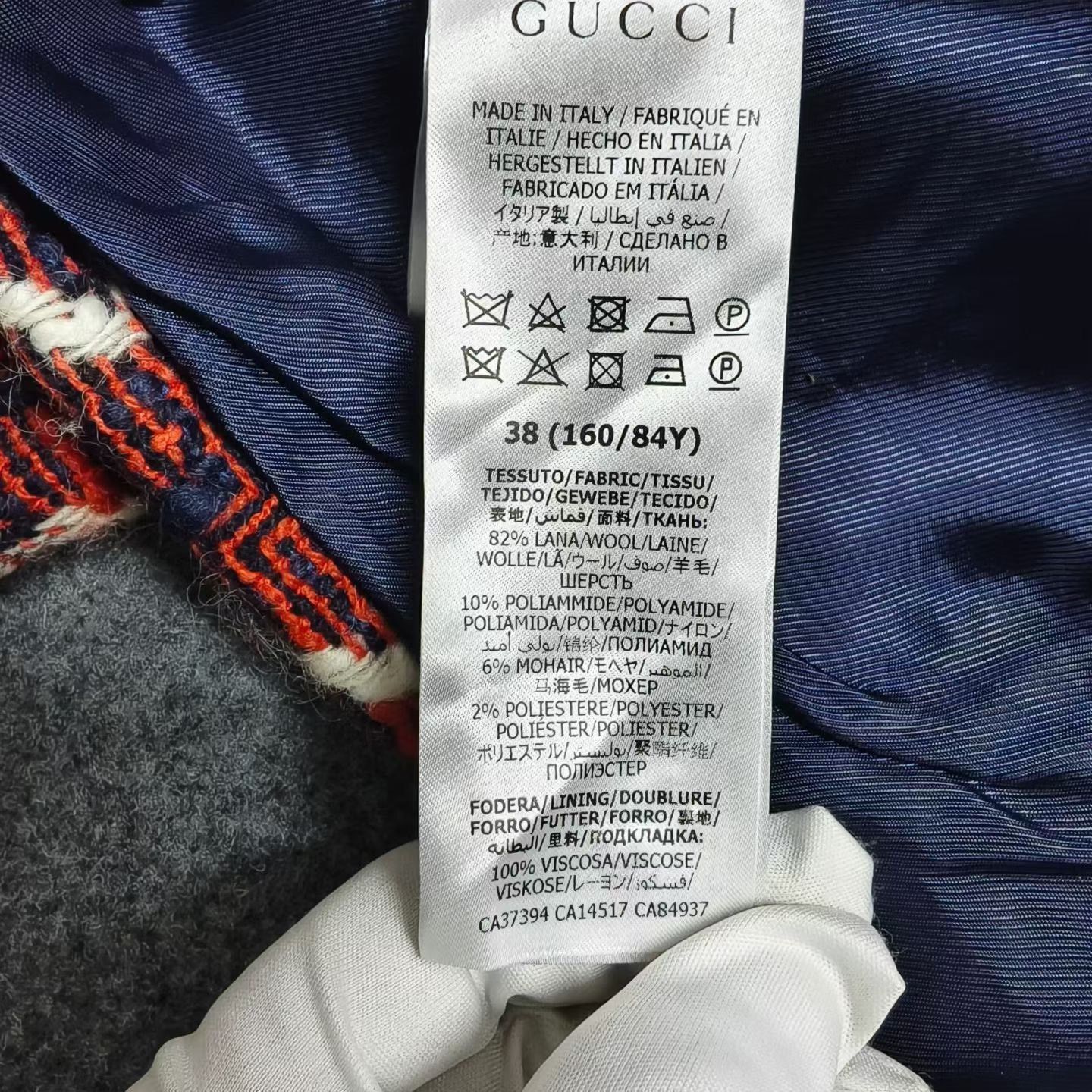 Gucci Gucci Knit Plaid Red Jacket XS Women Size XS / US 0-2 / IT 36-38 - 7 Thumbnail