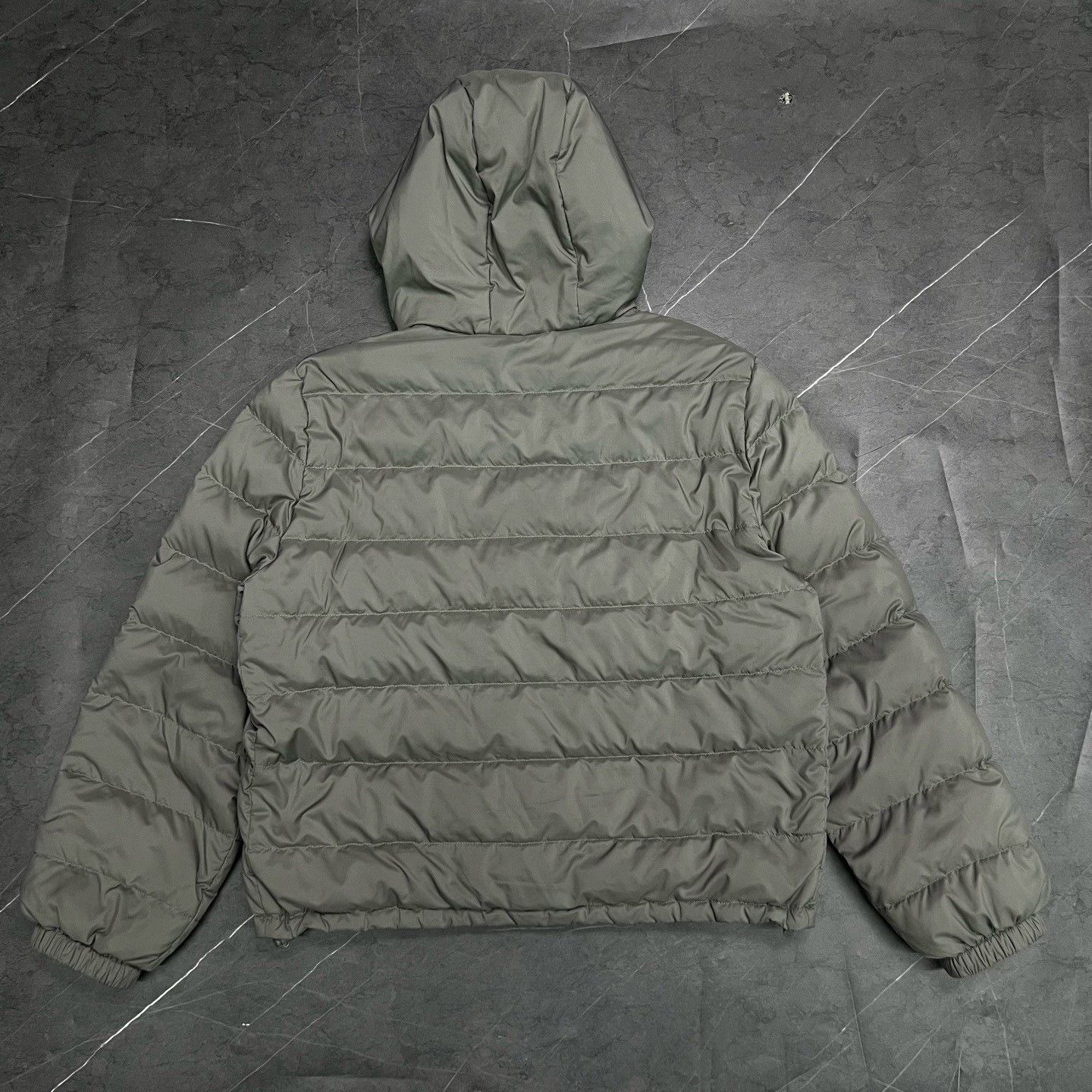 Miu Miu Miu Miu Down Down Jacket M Women Size M / US 6-8 / IT 42-44 - 4 Thumbnail