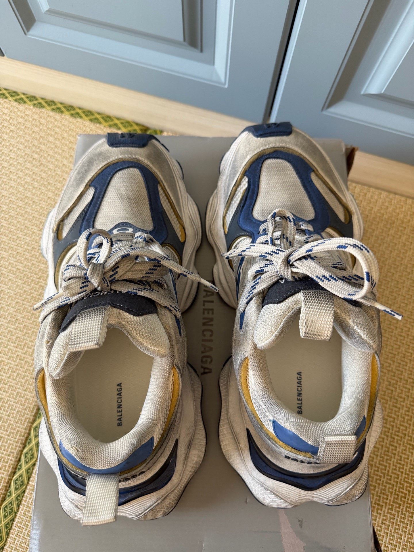 Balenciaga Balenciaga Distressed Blue Lowtop Sneakers 8.5 Men Size US 8.5 / EU 41-42 - 3 Thumbnail
