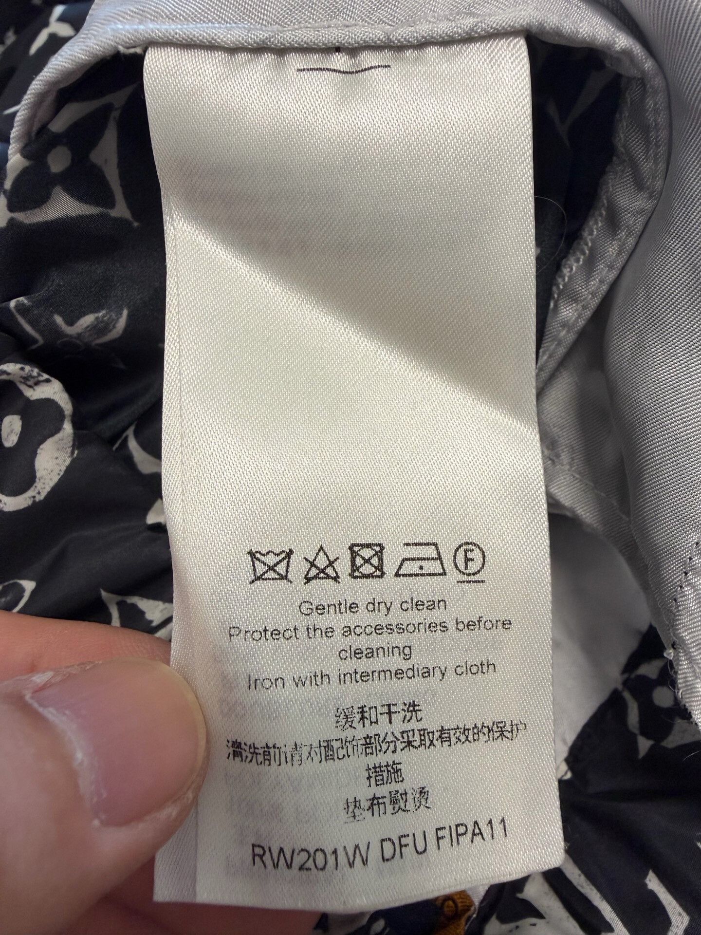 Louis Vuitton Louis Vuitton Retro Black Pants 41 Women Size 41" - 4 Thumbnail