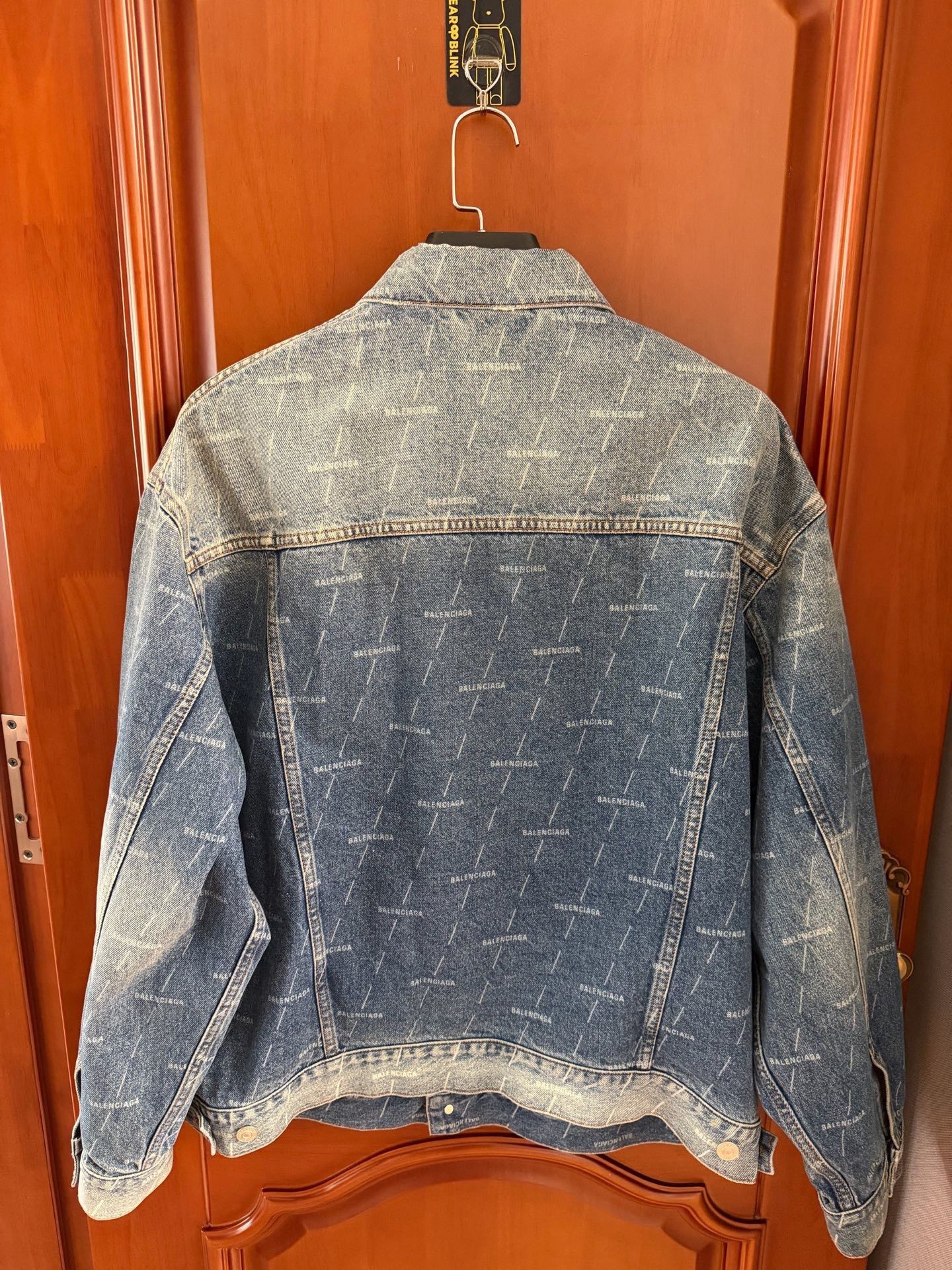 Balenciaga Balenciaga Retro Denim Jacket M Women Size M / US 6-8 / IT 42-44 - 2 Thumbnail