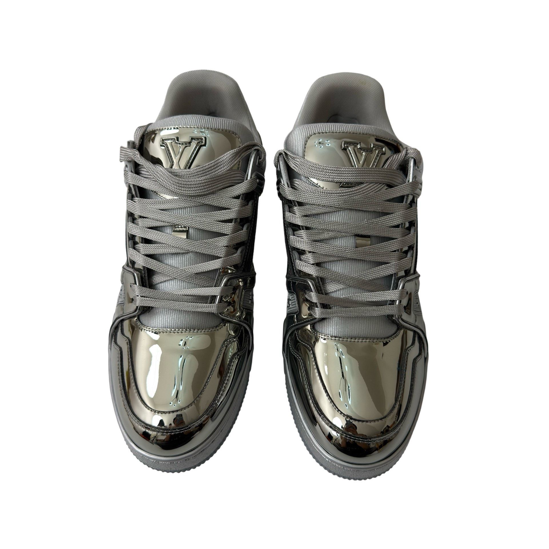 Louis Vuitton Louis Vuitton Training Silver Lowtop Sneakers 10 Men Size US 10 / EU 43 - 2 Thumbnail