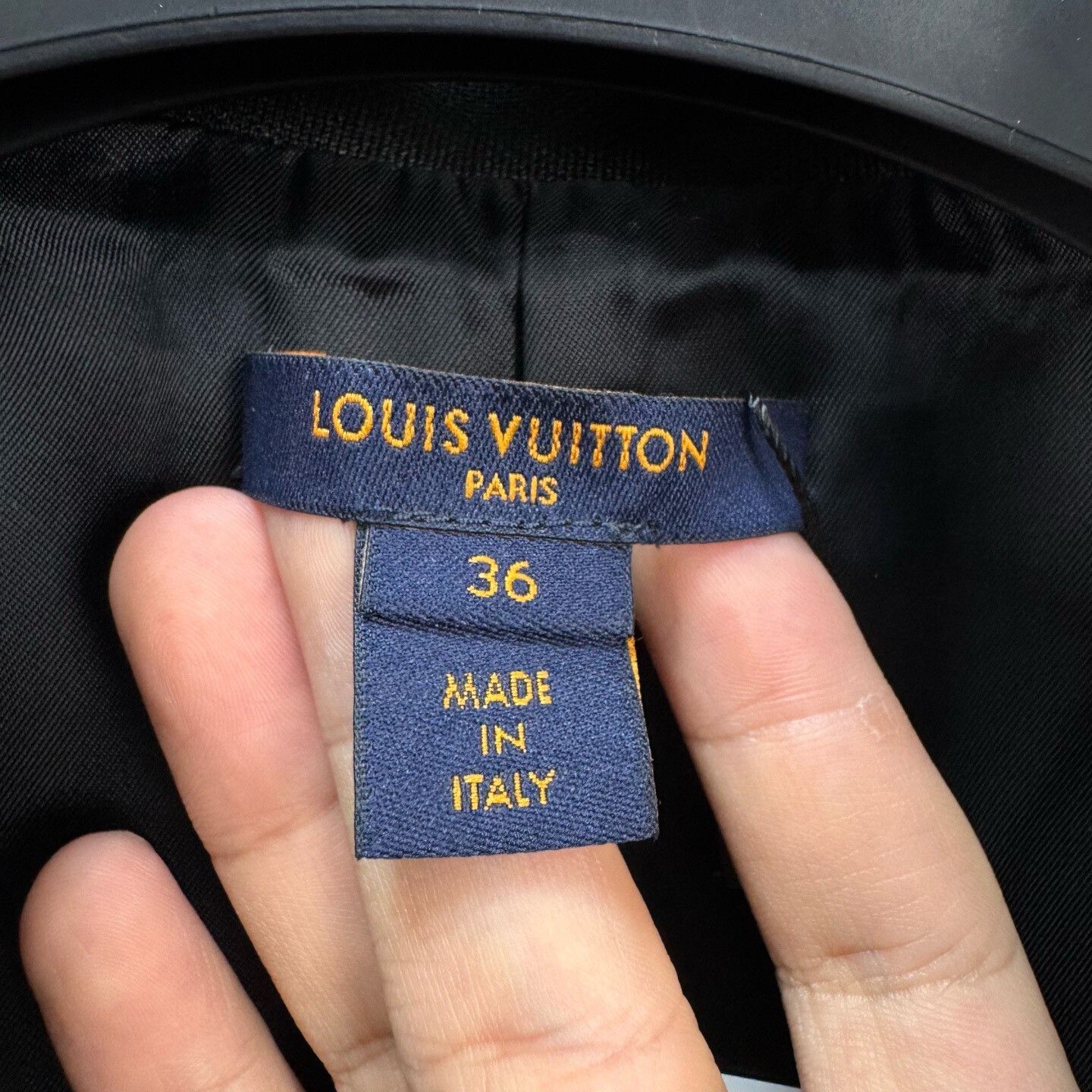 Louis Vuitton Louis Vuitton T-Shirt M Women Size M / US 6-8 / IT 42-44 - 5 Thumbnail