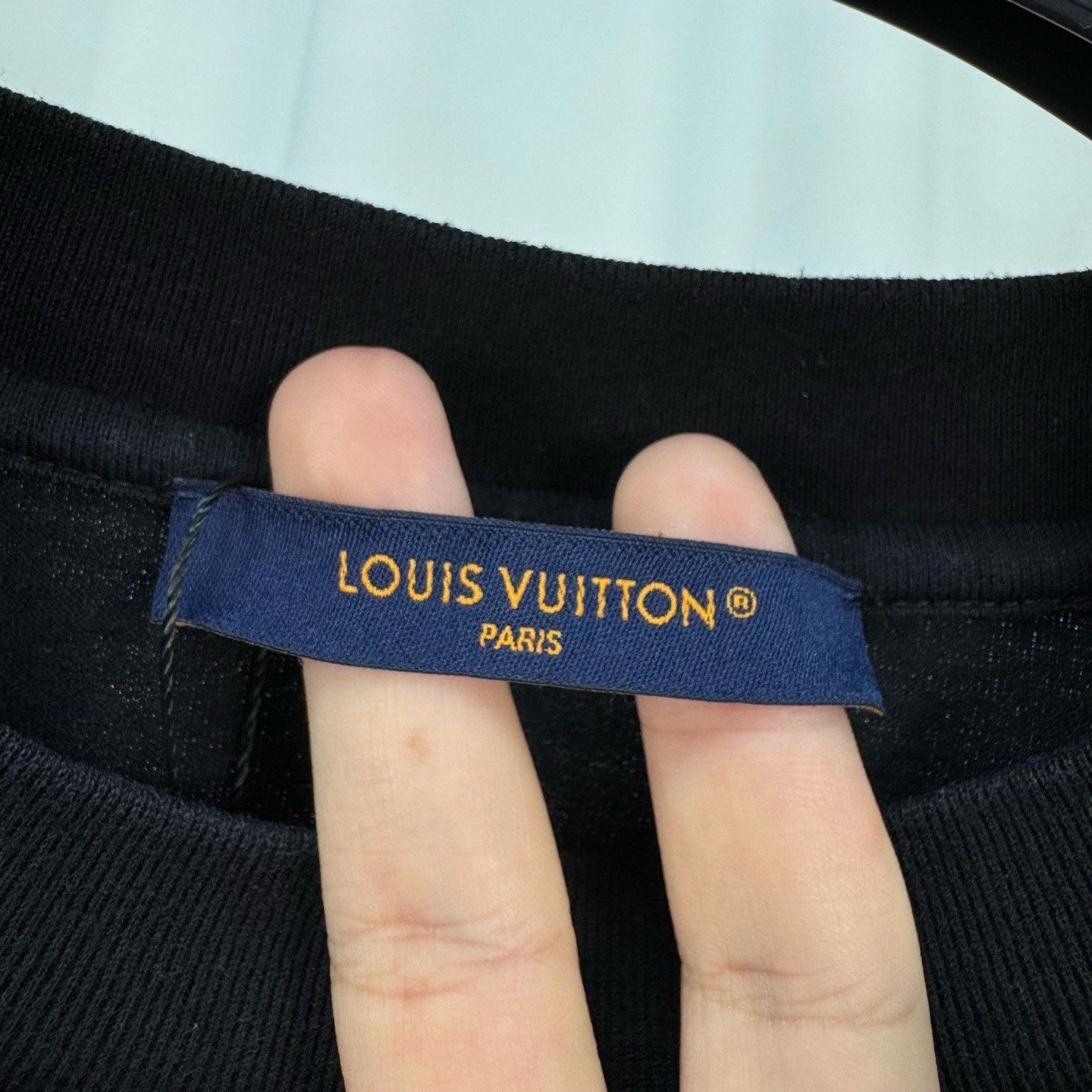 Louis Vuitton Louis Vuitton Collab T-Shirt m Men Size US M / EU 48-50 / 2 - 5 Thumbnail