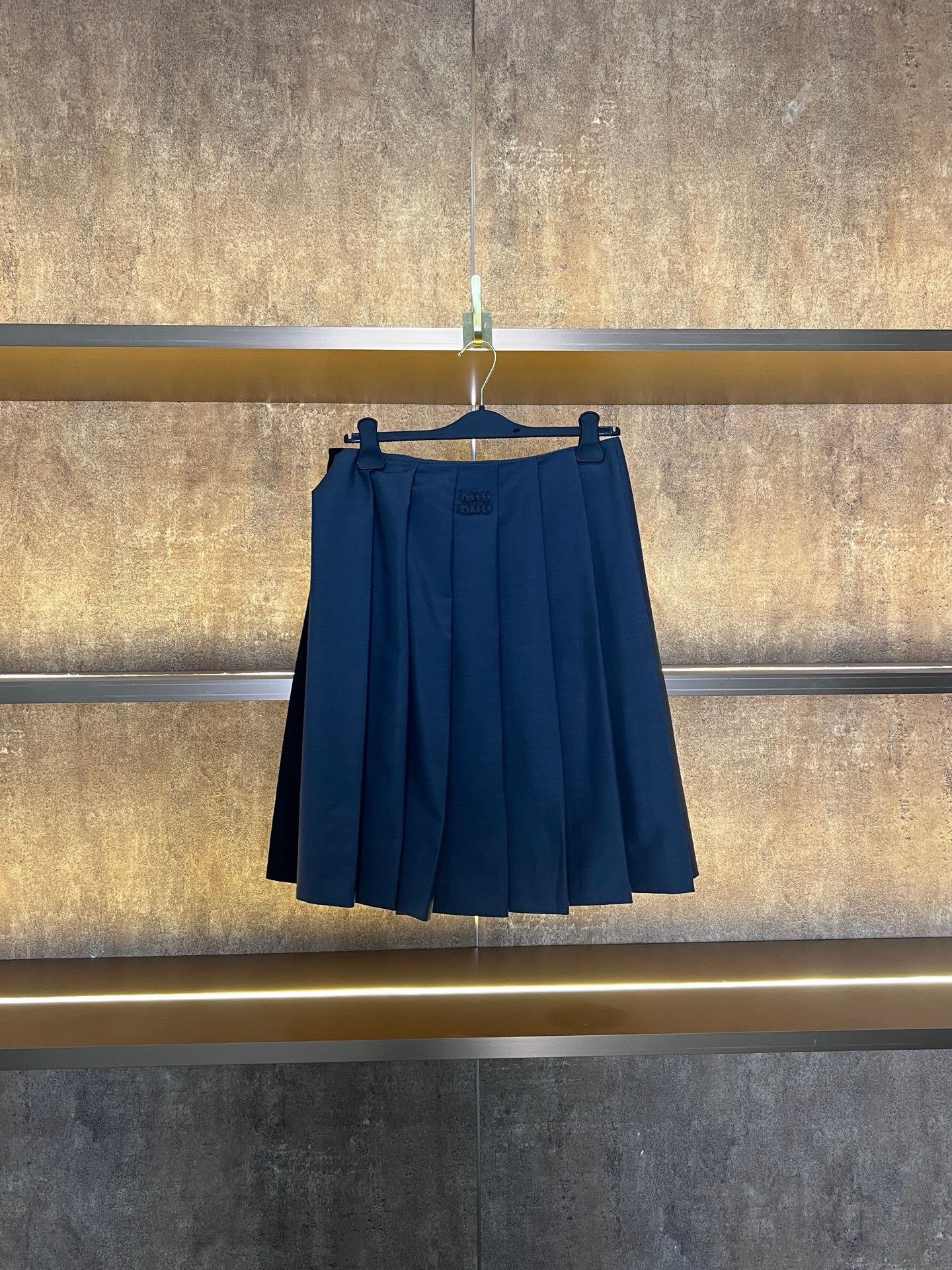 Miu Miu Miu Miu Skirt 30 Women Size 30" / US 8 / IT 44 - 2 Thumbnail