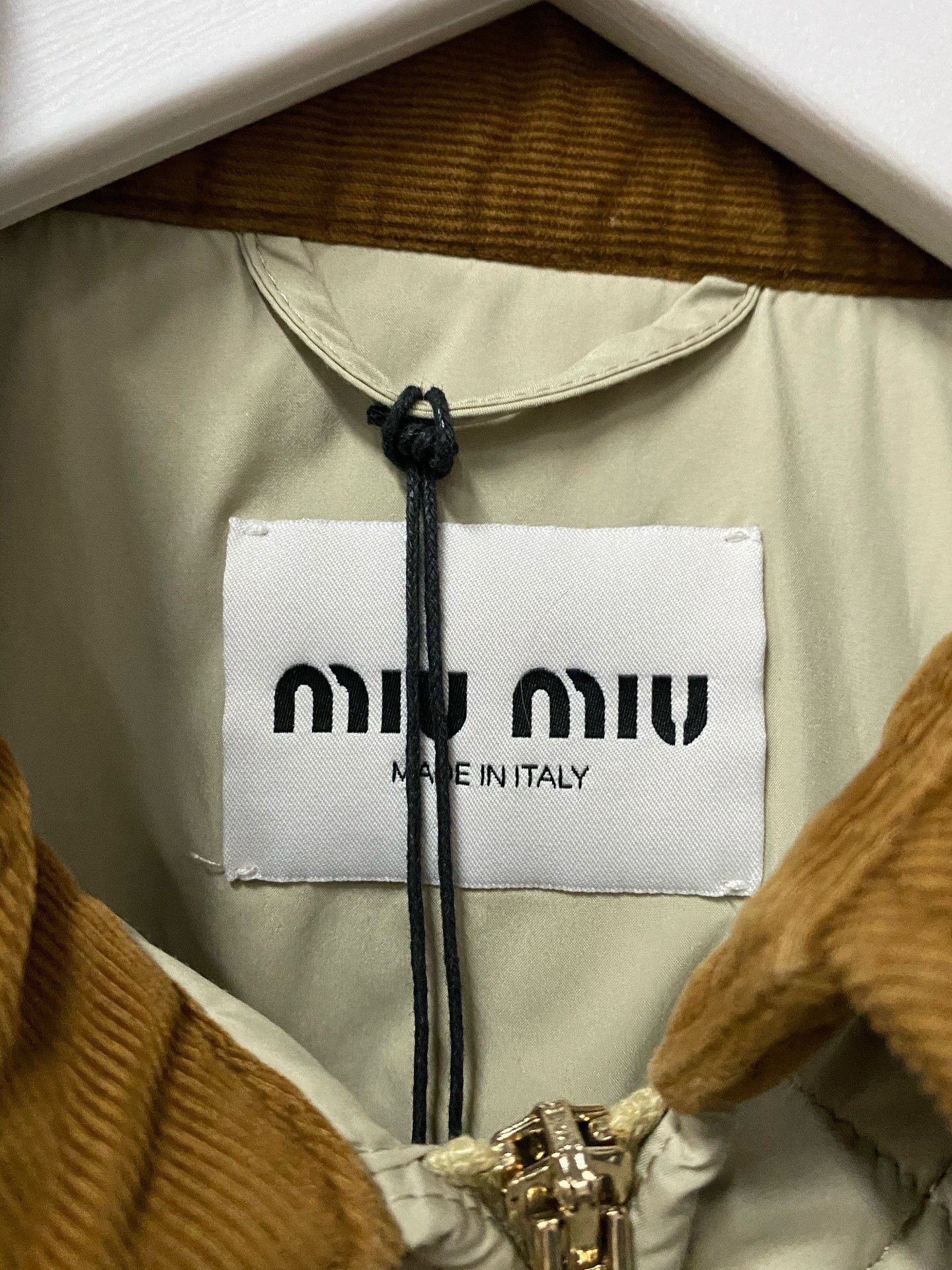 Miu Miu Miu Miu Down Down Jacket M Women Size M / US 6-8 / IT 42-44 - 6 Thumbnail