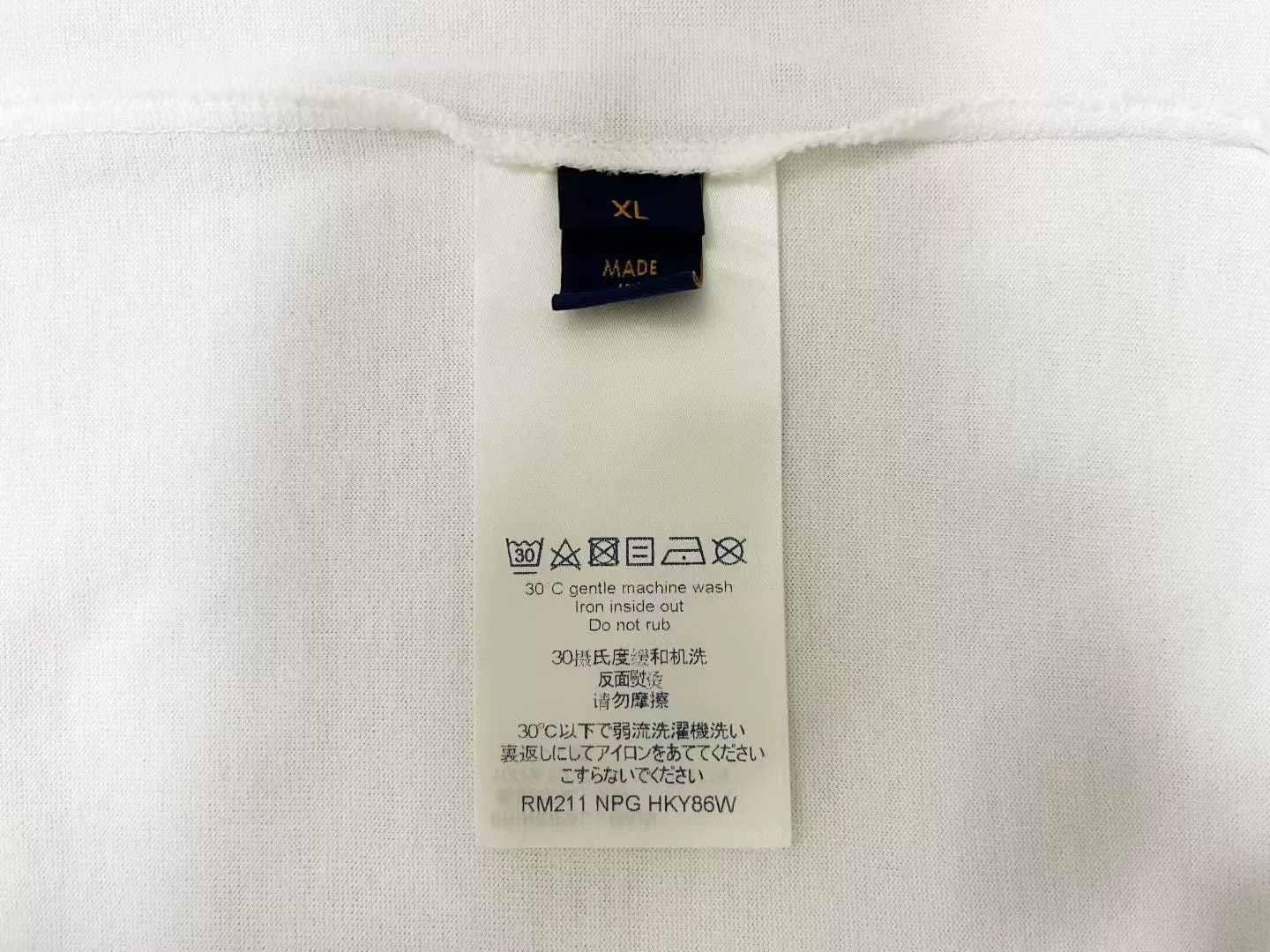 Louis Vuitton Louis Vuitton T-Shirt xl Men Size US XL / EU 56 / 4 - 3 Thumbnail