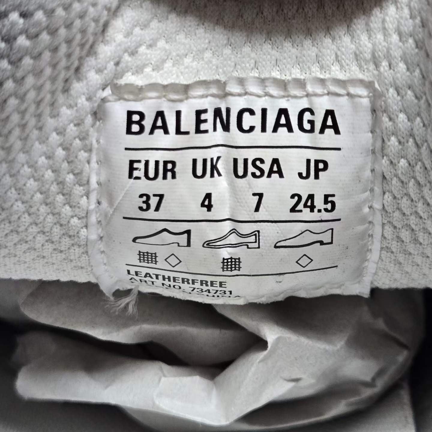 Balenciaga Balenciaga Rainbow Multi Lowtop Sneakers us_6-5 Women Size US 6.5 / IT 36.5 - 5 Thumbnail