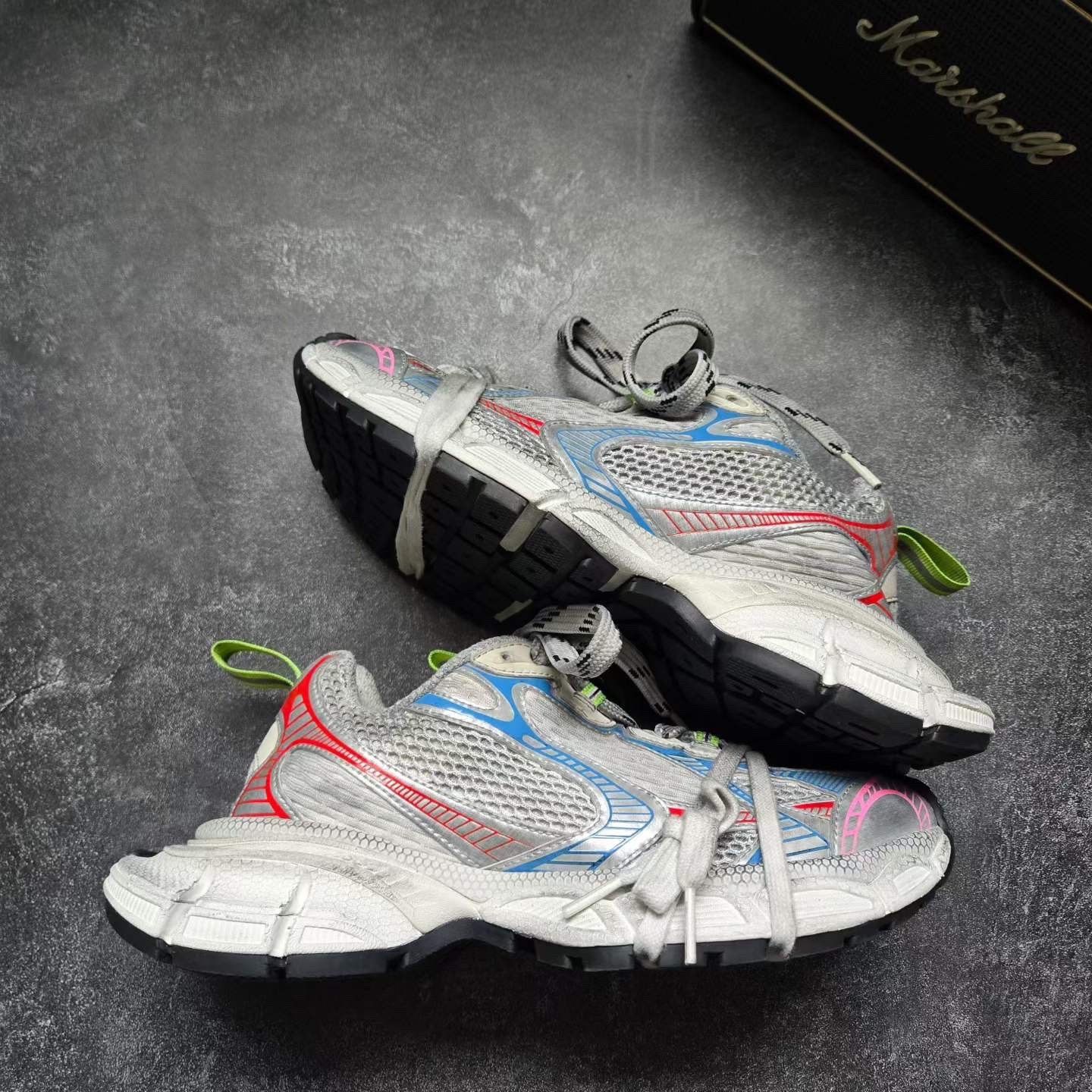 Balenciaga Balenciaga Rainbow Multi Lowtop Sneakers us_6-5 Women Size US 6.5 / IT 36.5 - 8 Thumbnail