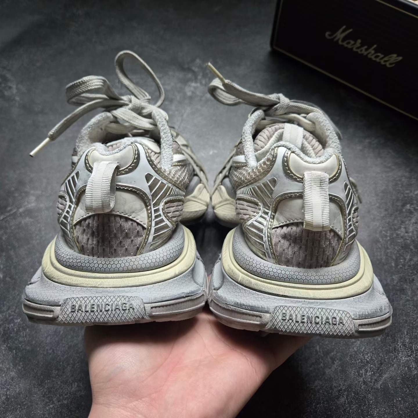 Balenciaga Balenciaga Beige Lowtop Sneakers 7.5 Men Size US 7.5 / EU 40-41 - 3 Thumbnail