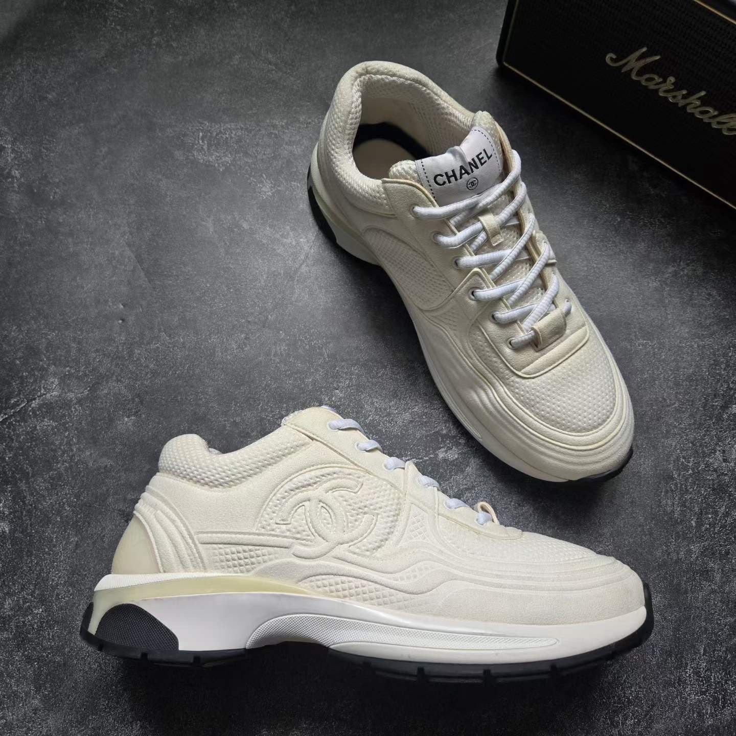 Chanel Chanel Lowtop Sneakers us_10-5 Women Size US 10.5 / IT 40.5 - 6 Thumbnail