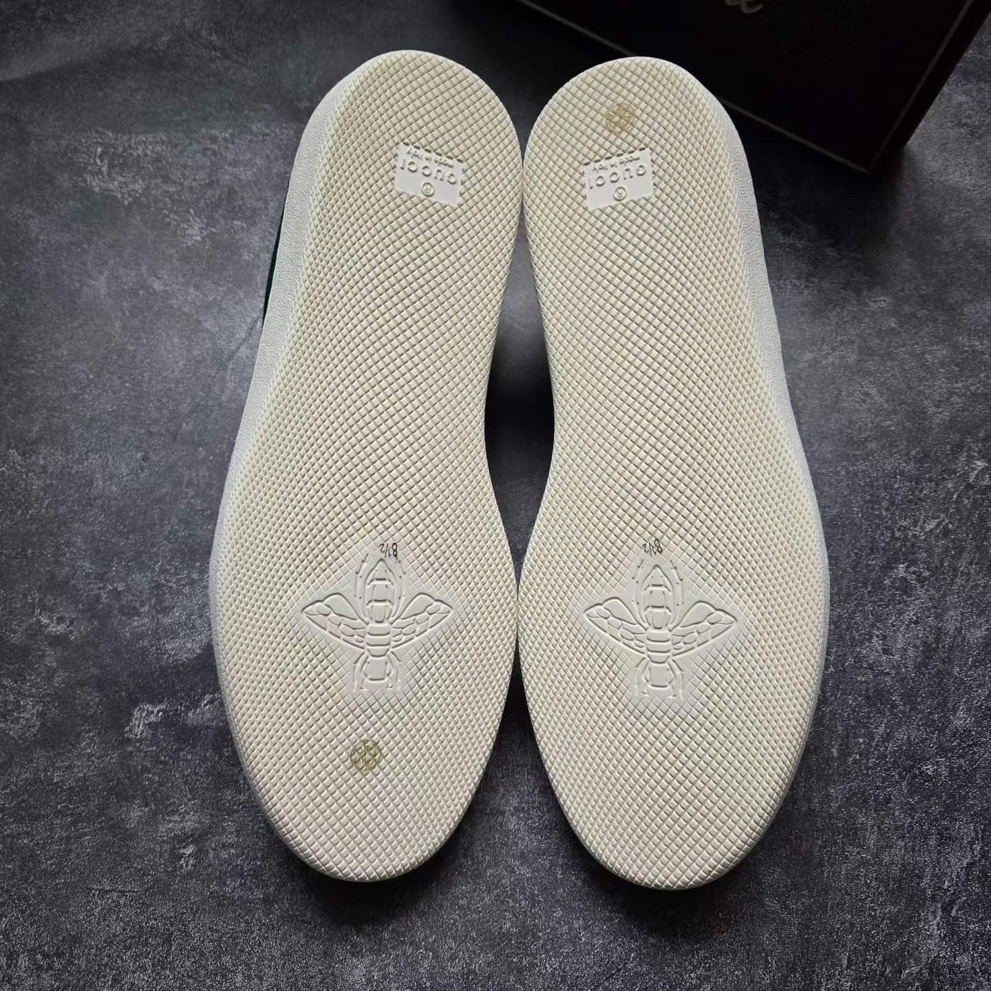 Gucci Gucci Green Lowtop Sneakers 6.5 Men Size US 6.5 / EU 39-40 - 7 Thumbnail