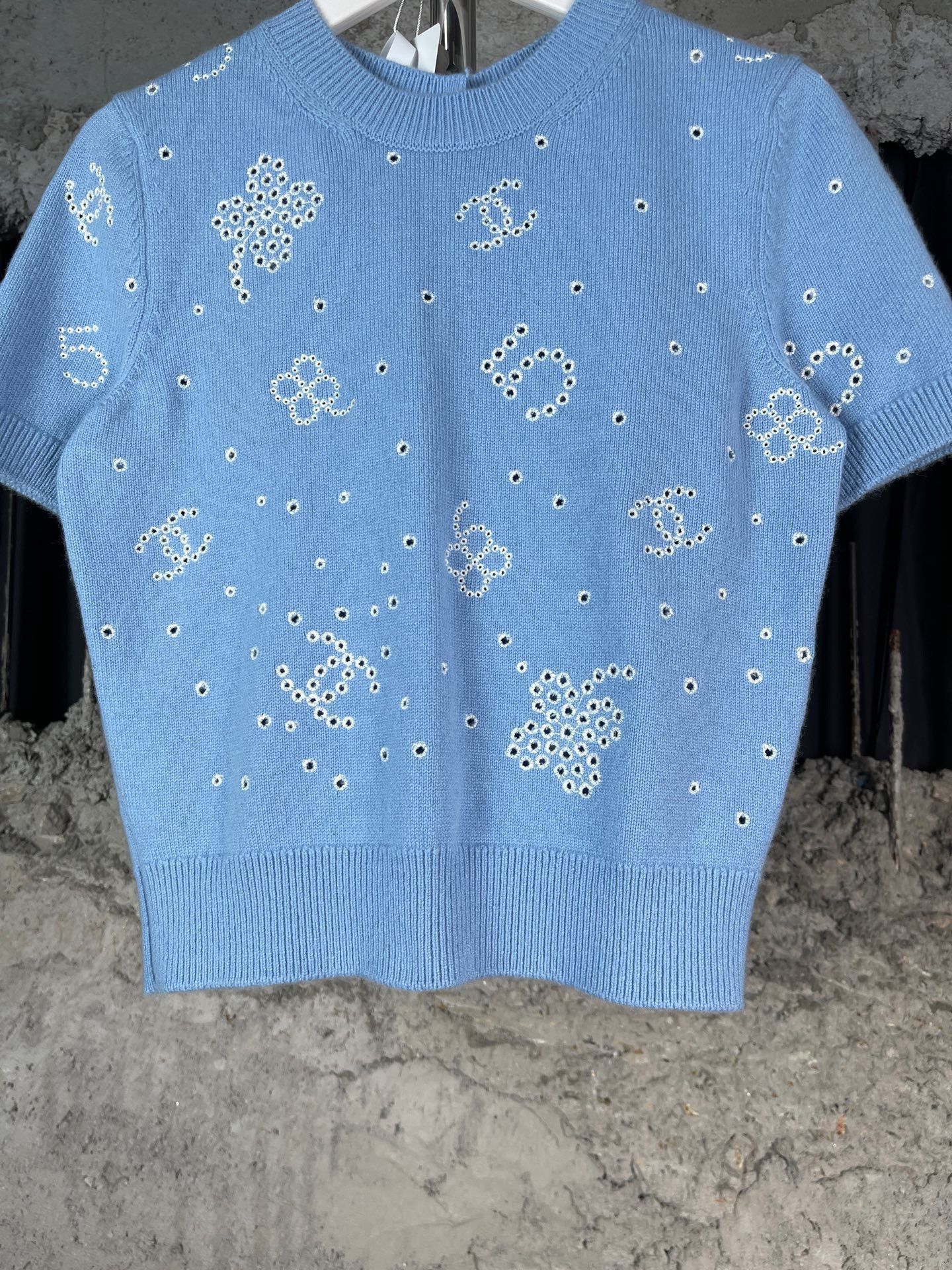 Chanel Chanel Sweater S Women Size S / US 4 / IT 40 - 4 Thumbnail
