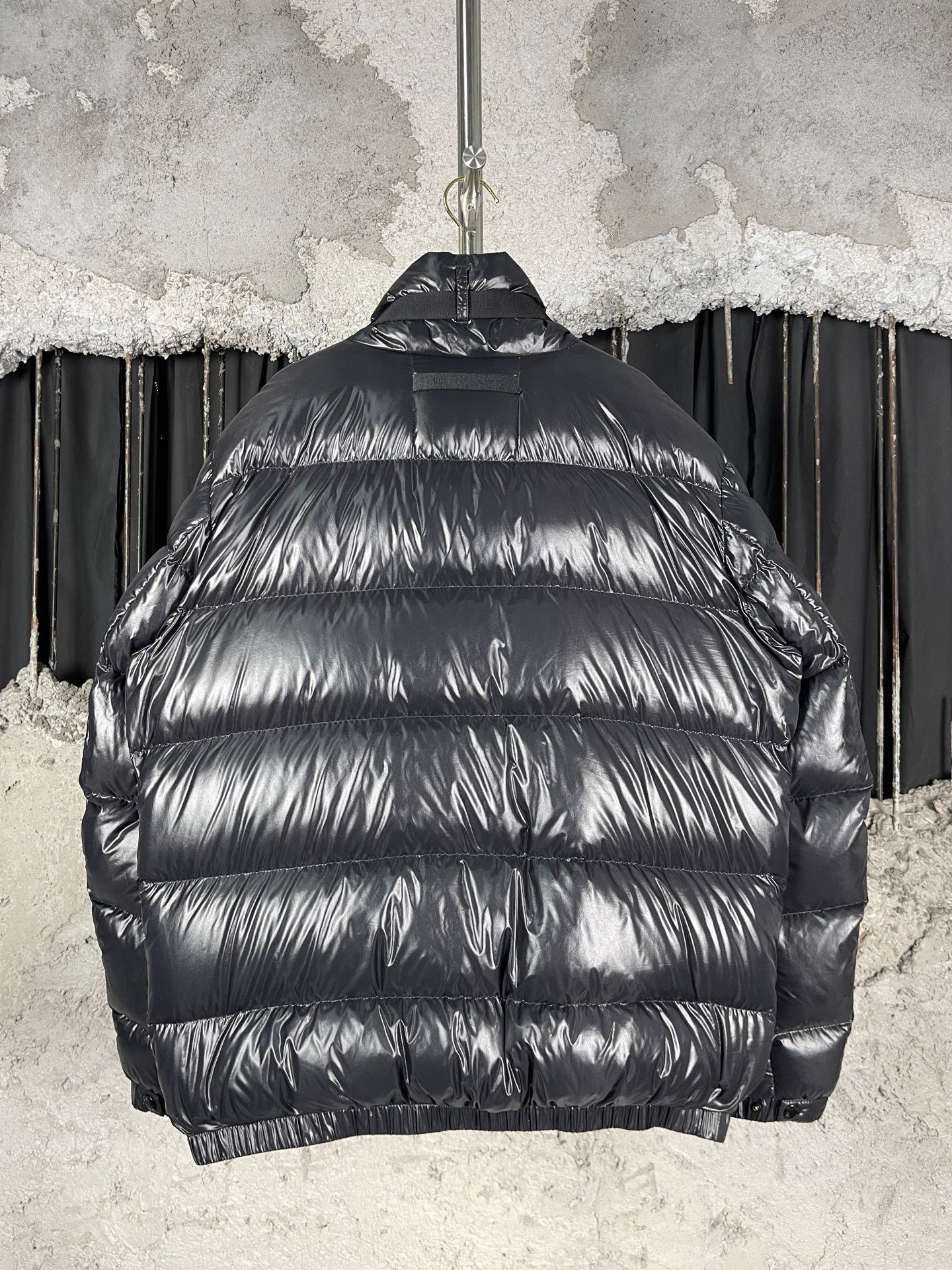 Moncler Moncler Down Heavy Coat s Men Size US S / EU 44-46 / 1 - 2 Thumbnail
