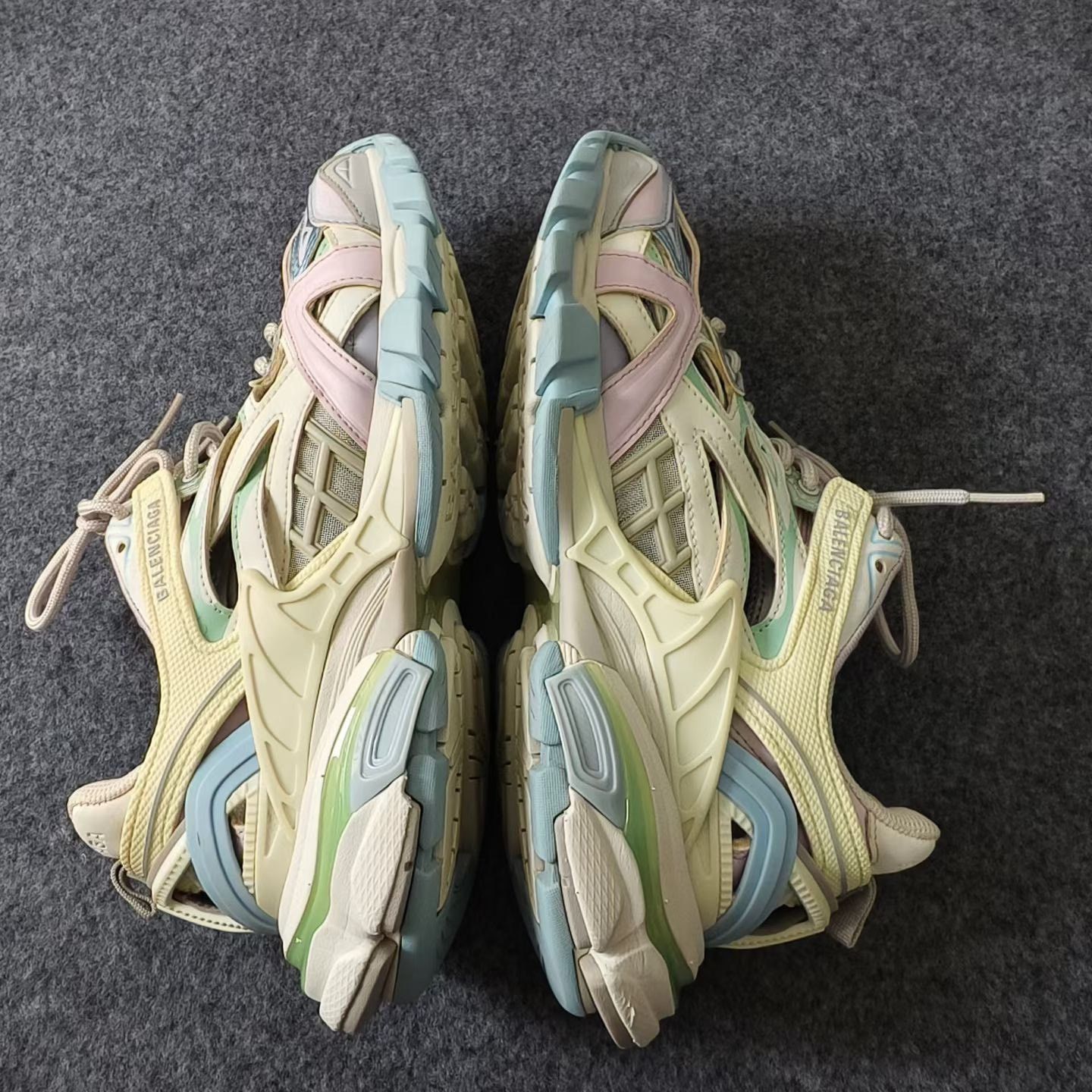 Balenciaga Balenciaga Blue Lowtop Sneakers us_6-5 Women Size US 6.5 / IT 36.5 - 7 Thumbnail