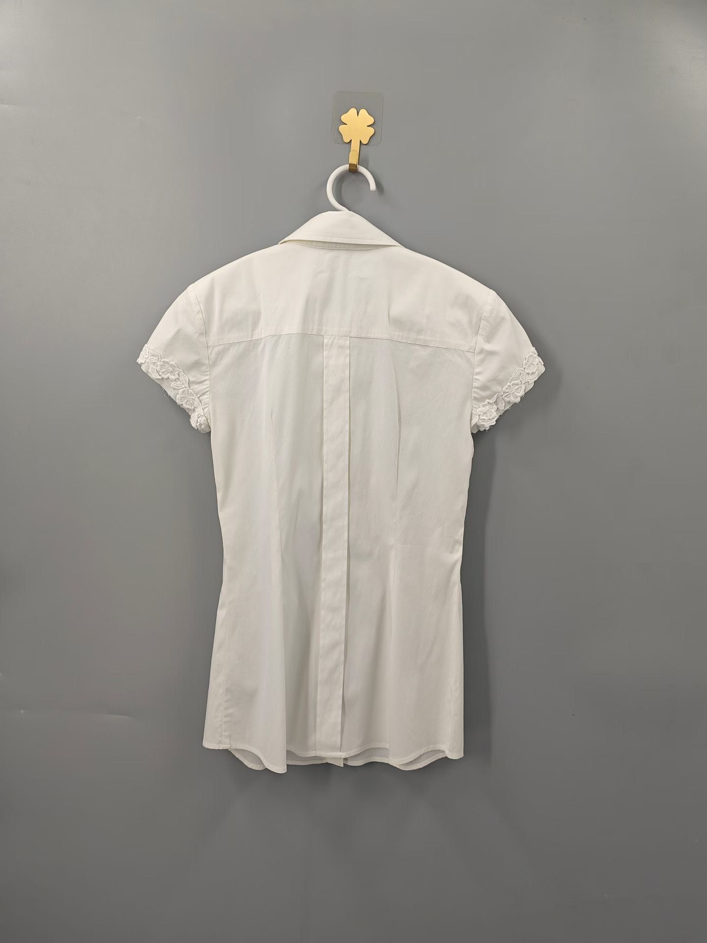 Dolce & Gabbana Dolce & Gabbana Button Up S Women Size S / US 4 / IT 40 - 2 Thumbnail