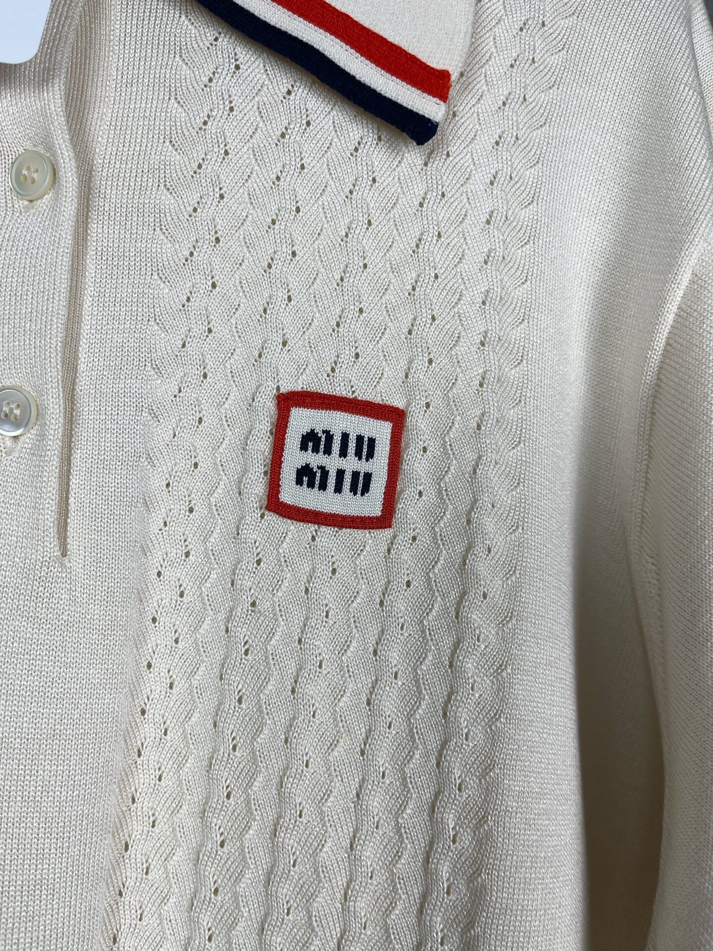 Miu Miu Miu Miu Knit Sweater L Women Size L / US 10 / IT 46 - 5 Thumbnail