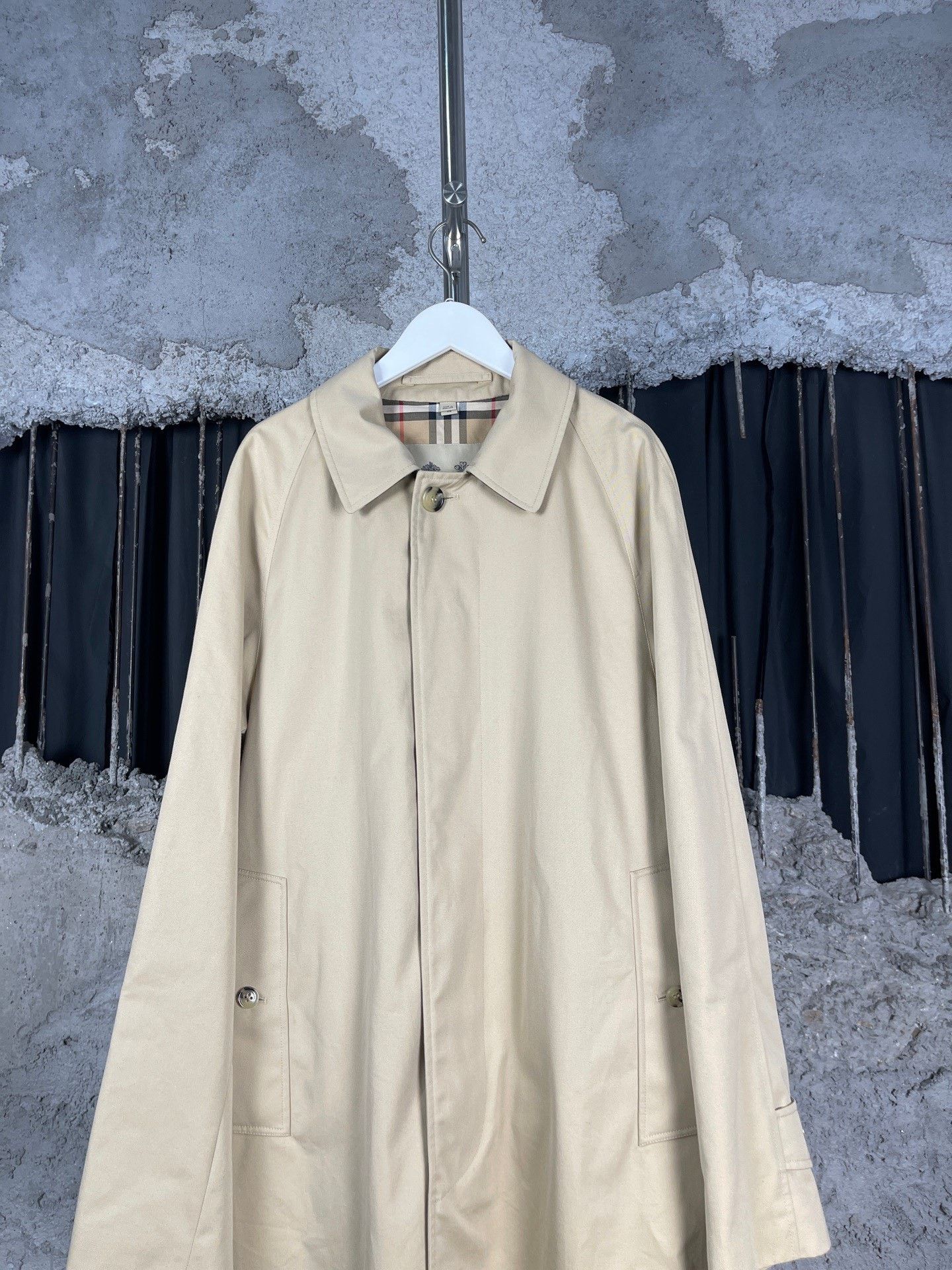 Burberry Burberry Light Jacket l Men Size US L / EU 52-54 / 3 - 3 Thumbnail