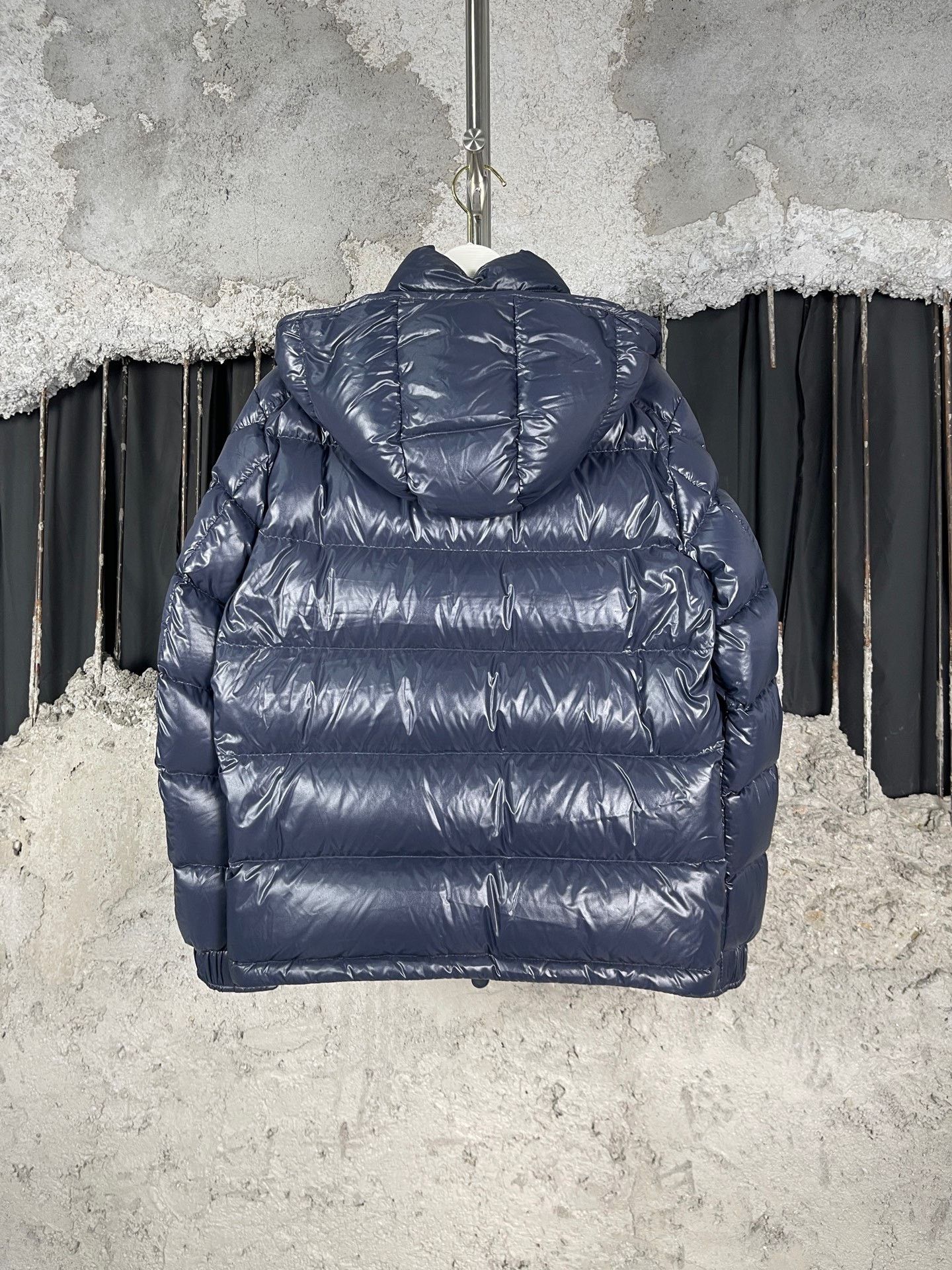 Moncler Moncler Down Heavy Coat l Men Size US L / EU 52-54 / 3 - 2 Thumbnail