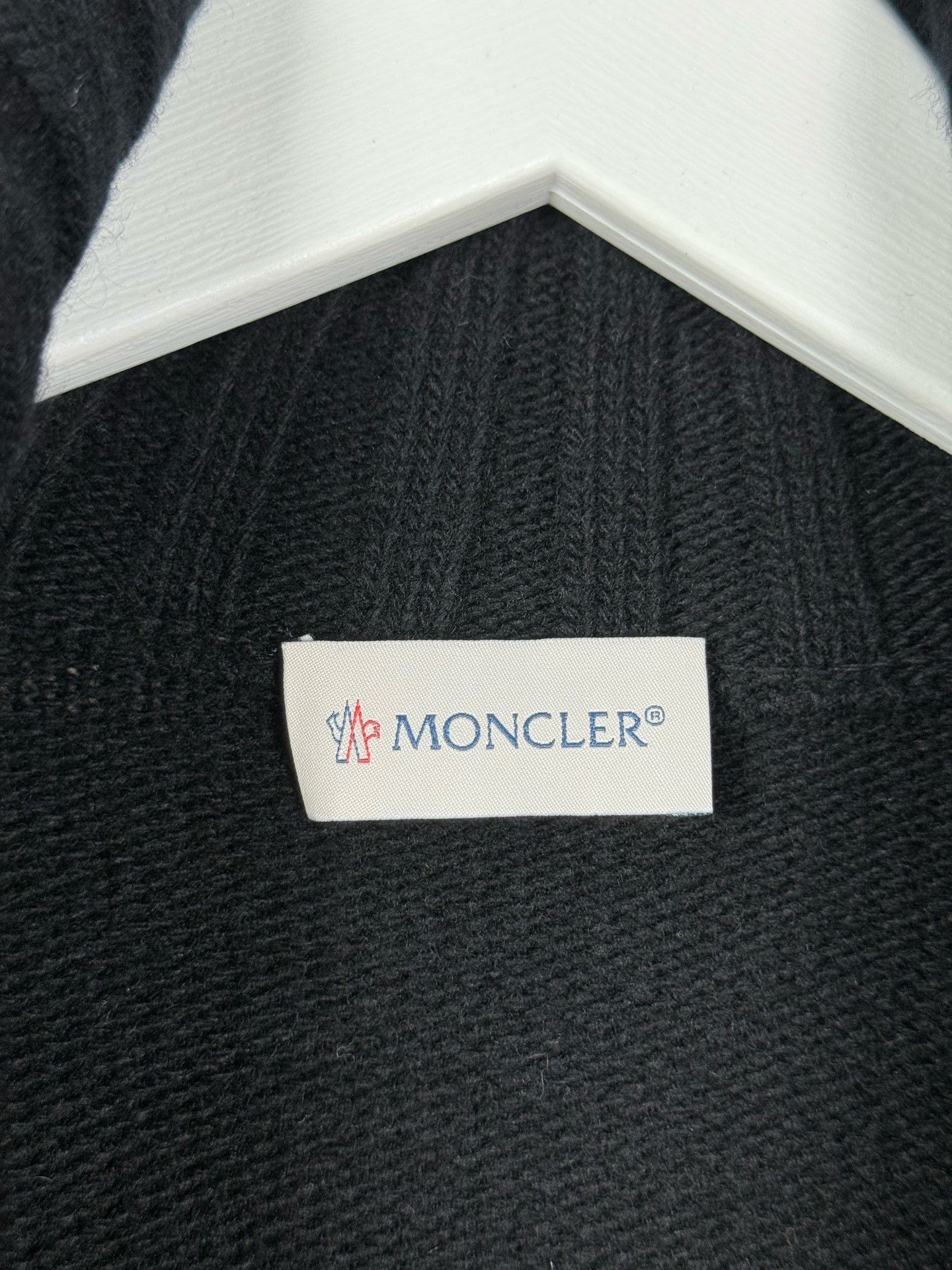 Moncler Moncler Wool Down Down Jacket S Women Size S / US 4 / IT 40 - 6 Thumbnail
