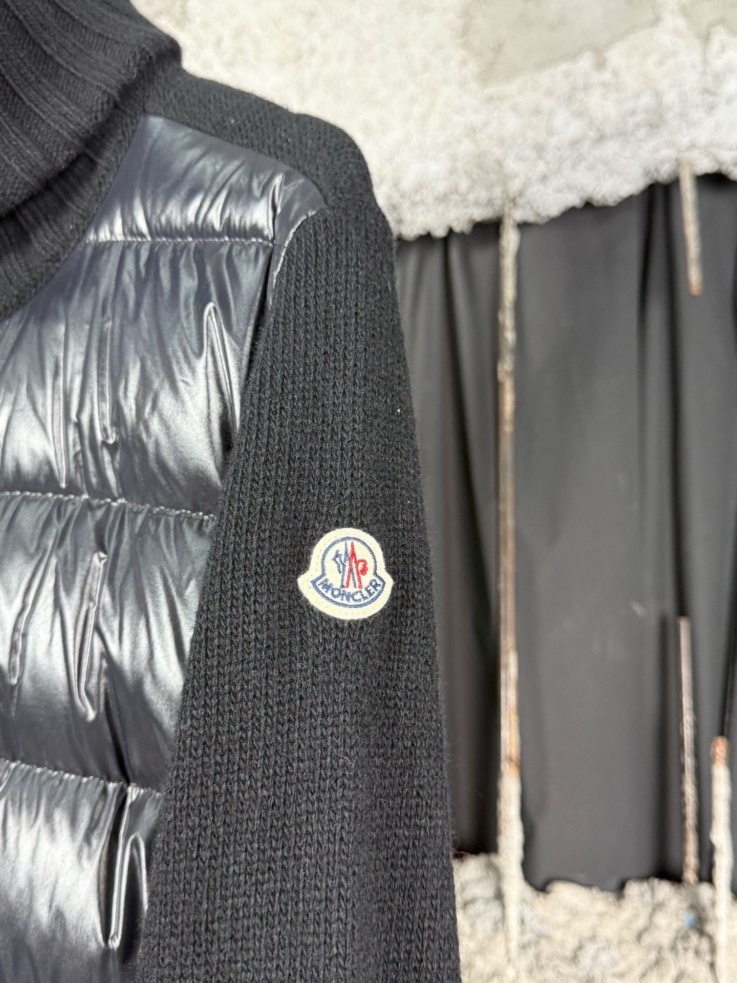 Moncler Moncler Wool Down Down Jacket S Women Size S / US 4 / IT 40 - 5 Thumbnail