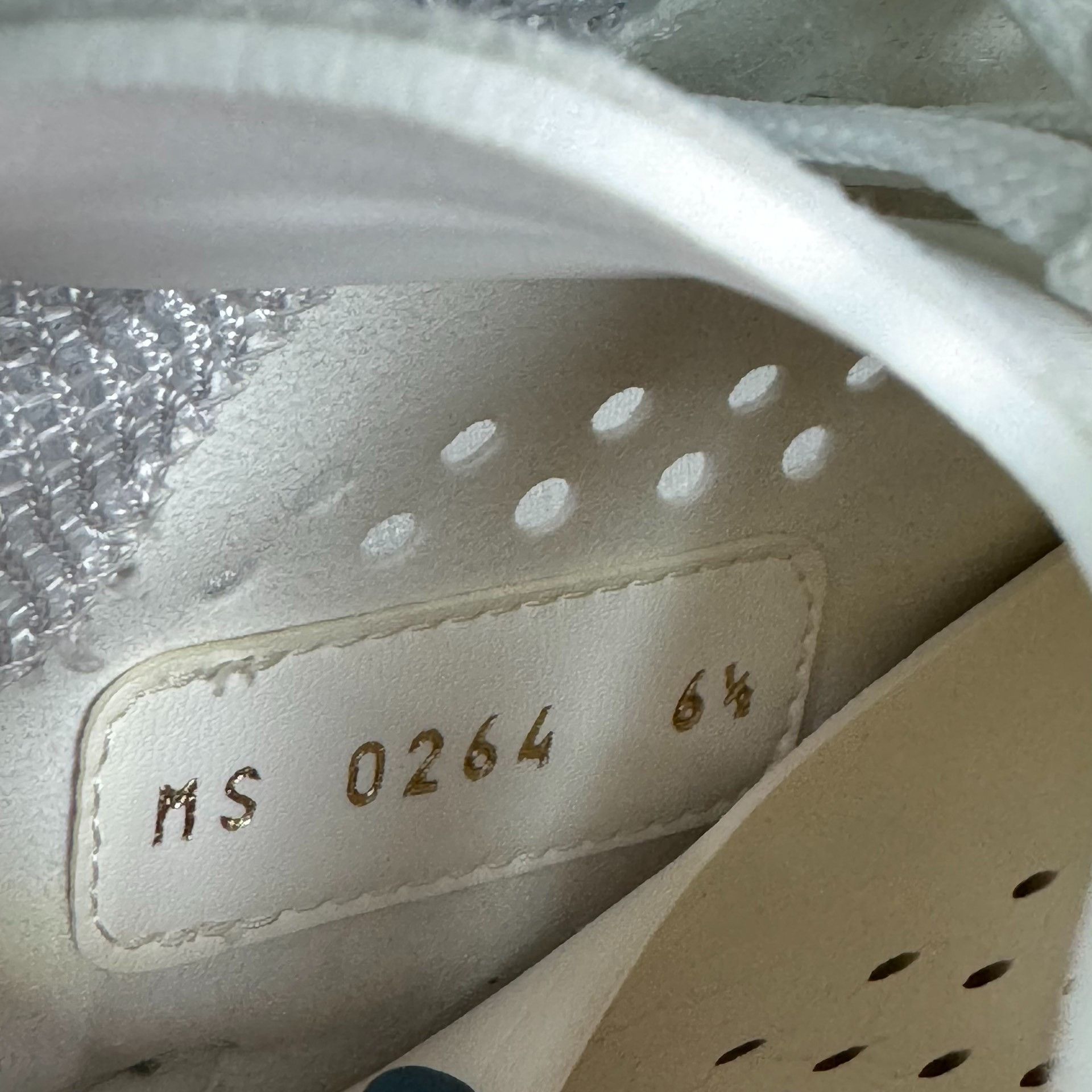 Louis Vuitton Louis Vuitton Training Lowtop Sneakers 10 Men Size US 10 / EU 43 - 8 Thumbnail