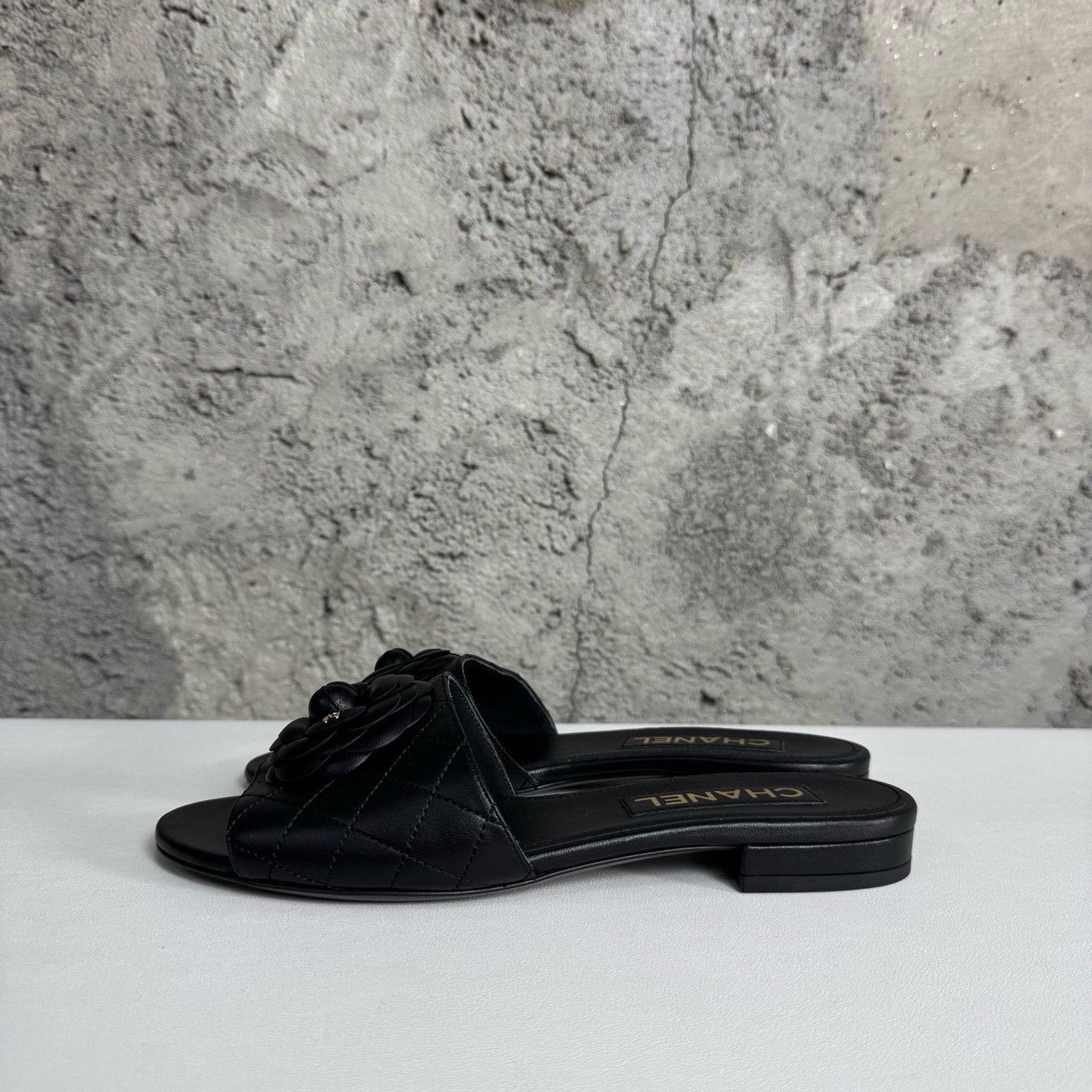 Chanel Chanel Sandals us_8-5 Women Size US 8.5 / IT 38.5 - 2 Thumbnail