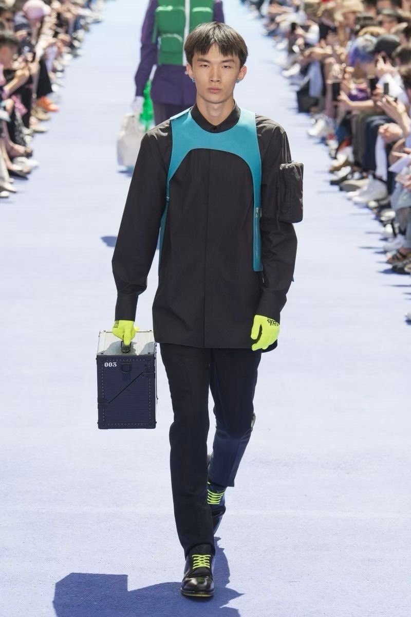 Louis Vuitton Louis Vuitton Techwear Black Shirt xs Men Size US XS / EU 42 / 0 - 6 Thumbnail