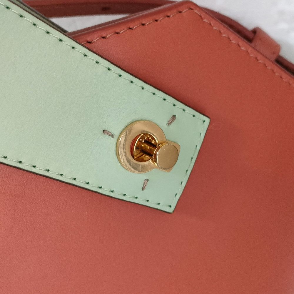 Other Other Dance Lente Leather Bucket Bag Leather Shoulder Bag DUTY FREE for USA Size ONE SIZE - 6 Thumbnail