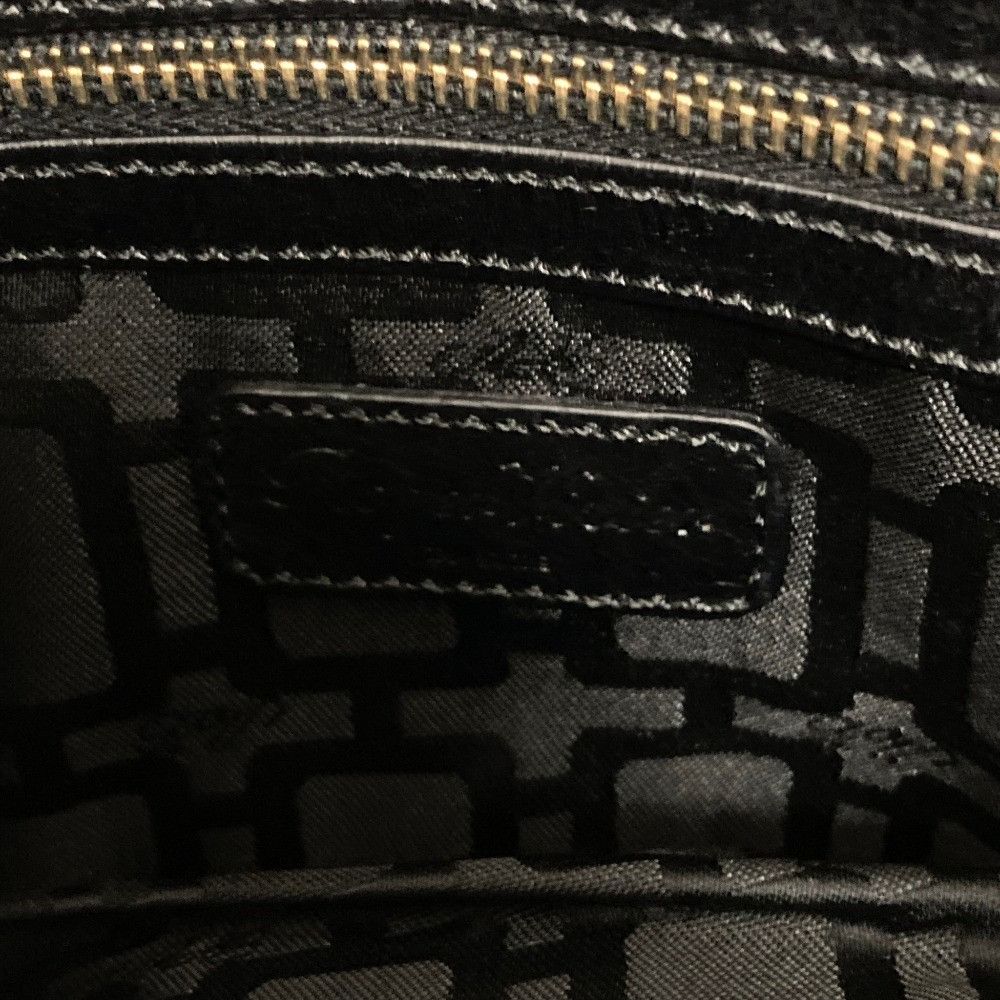 Roger Vivier Roger Vivier Roger Vivier Leather Shoulder Bag Leather Shoulder Bag DUTY FREE for USA Size ONE SIZE - 9 Thumbnail