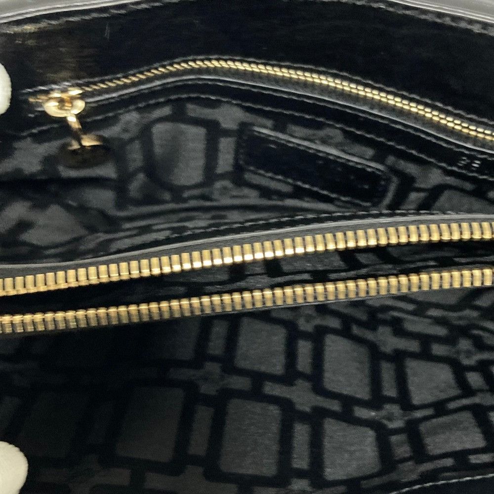 Roger Vivier Roger Vivier Roger Vivier Leather Shoulder Bag Leather Shoulder Bag DUTY FREE for USA Size ONE SIZE - 10 Thumbnail