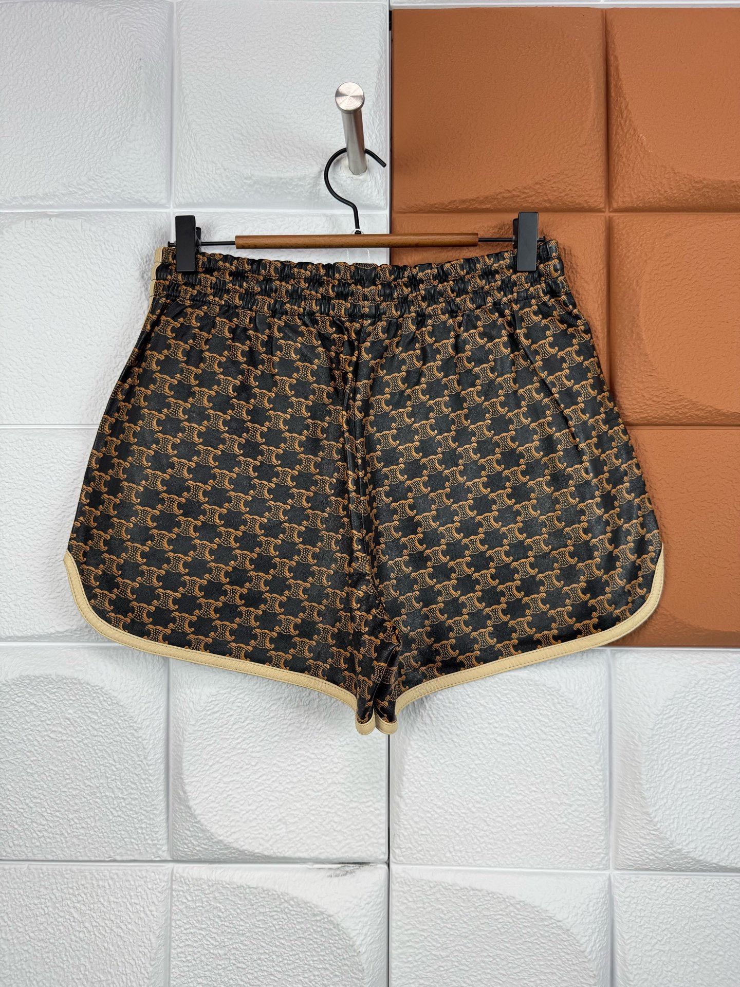 Celine Celine Pants 24 Women Size 24" / US 00 / IT 34 - 2 Thumbnail