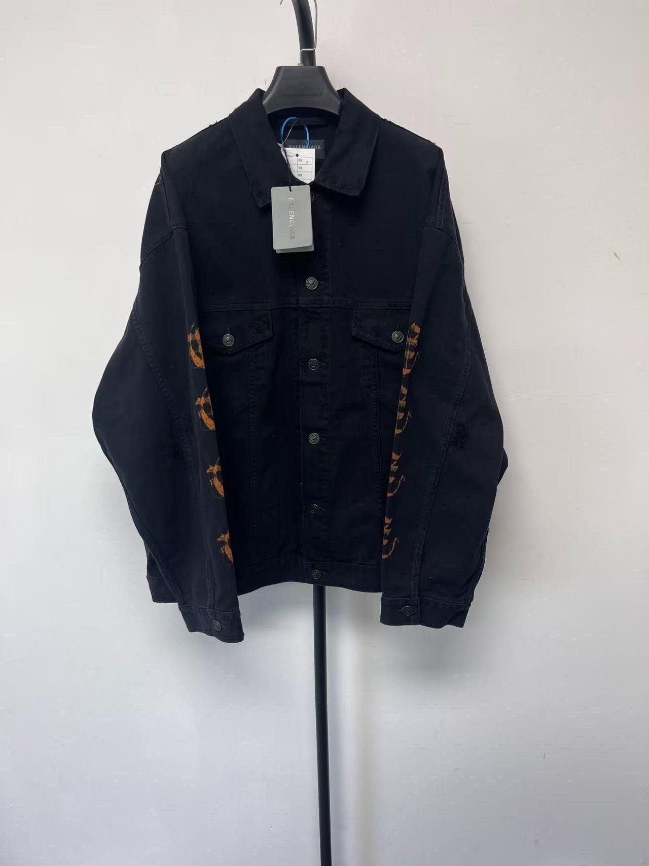 Balenciaga Balenciaga Denim Printed Black Light Jacket s Men Size US S / EU 44-46 / 1 - 2 Thumbnail