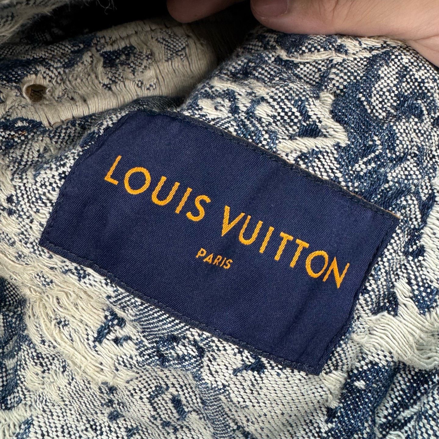 Louis Vuitton Louis Vuitton Denim Light Jacket s Men Size US S / EU 44-46 / 1 - 7 Thumbnail