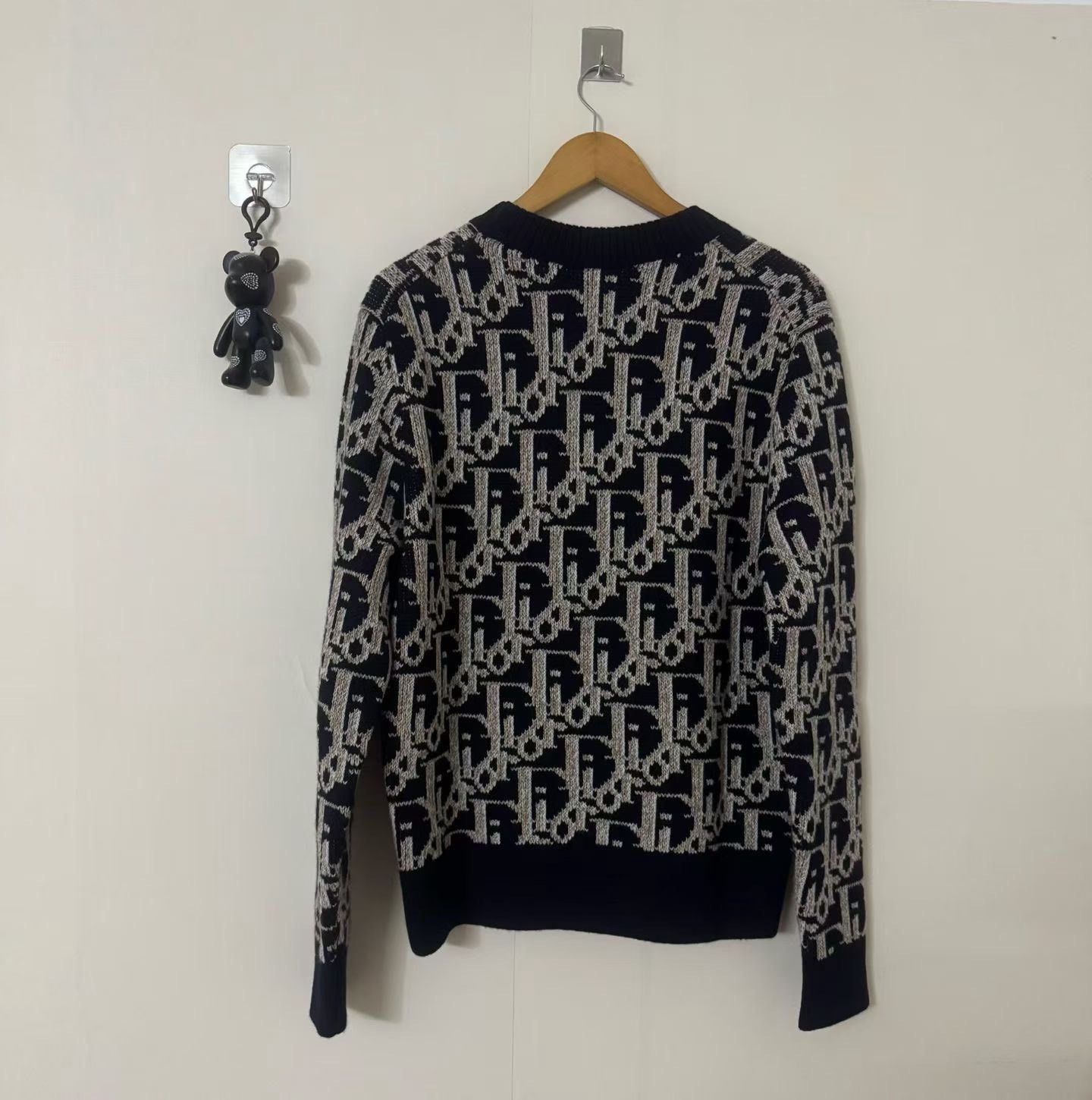 Dior Dior Blue Sweater M Women Size M / US 6-8 / IT 42-44 - 2 Thumbnail
