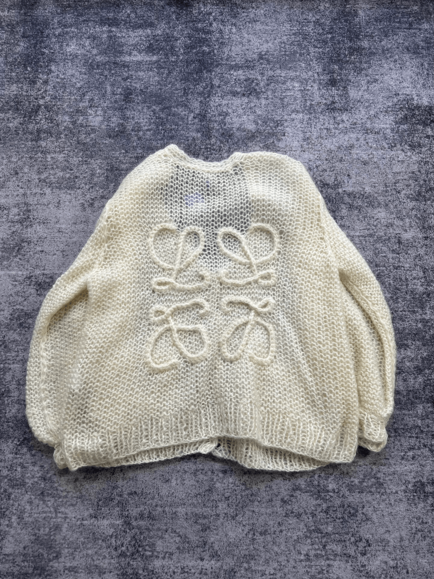 Loewe Loewe Retro White Sweater S Women Size S / US 4 / IT 40 - 2 Thumbnail